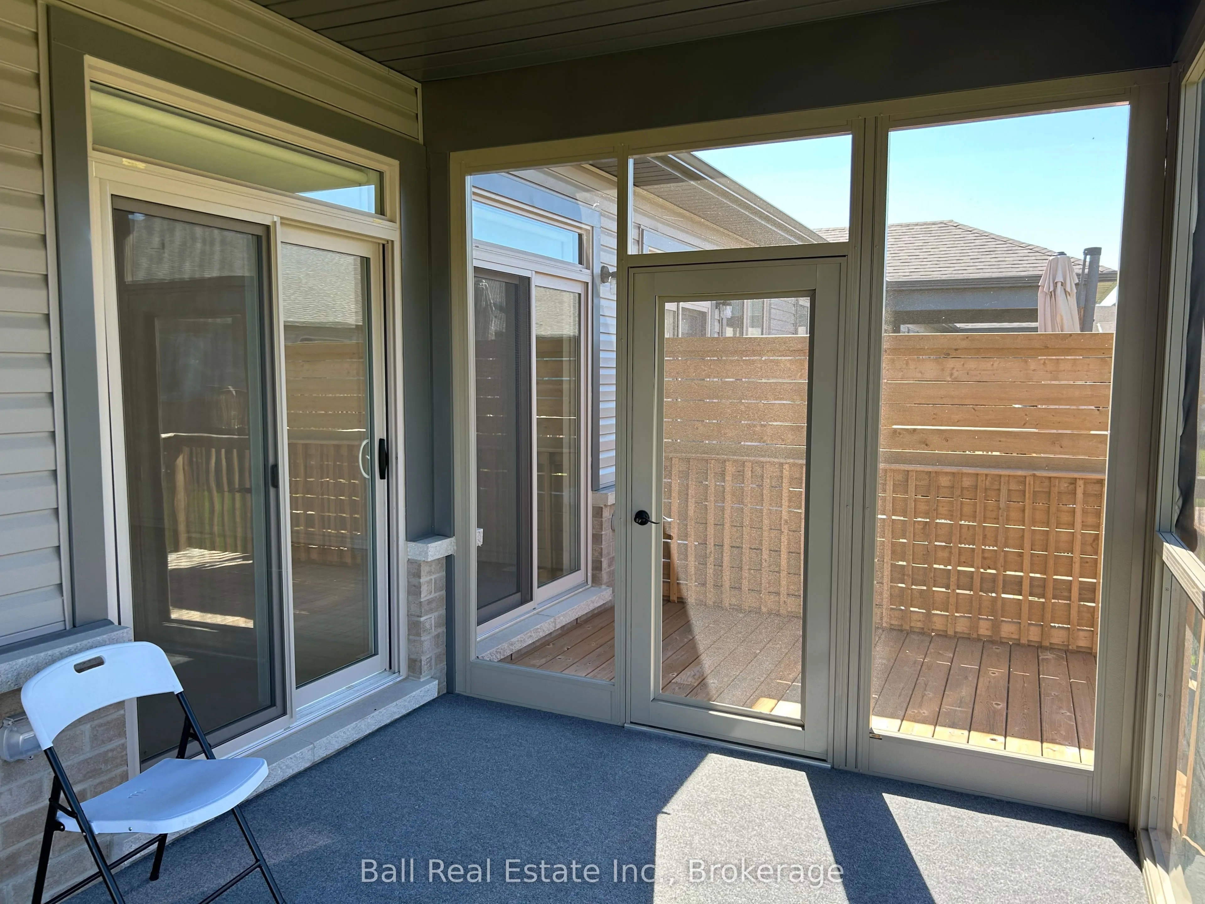 17 Lakewood Crescent #26