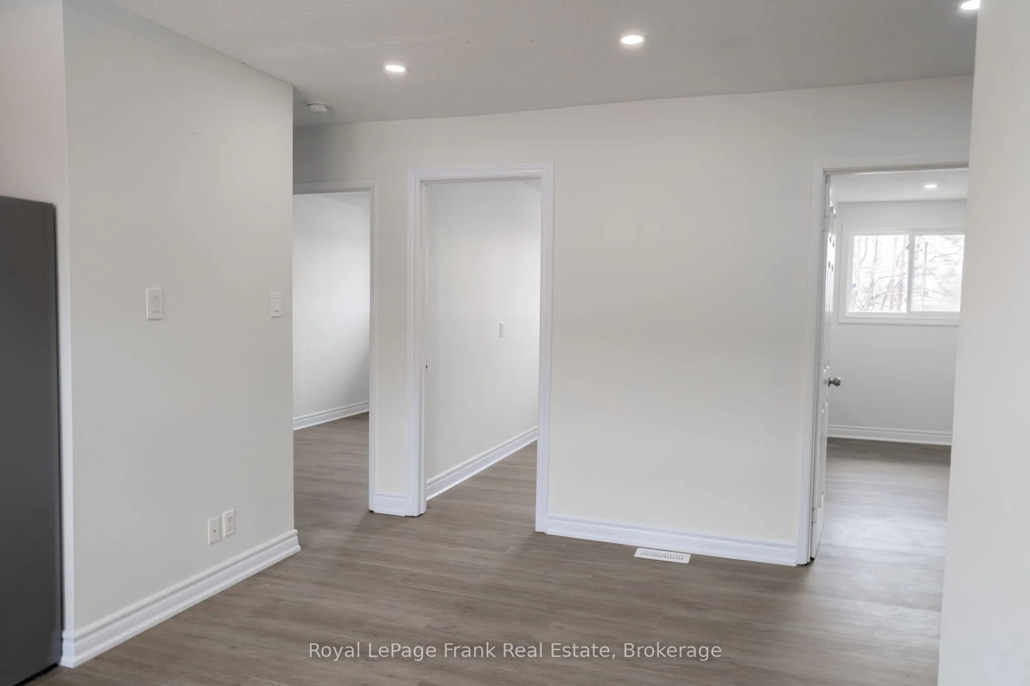 84 Mary Street W #3
