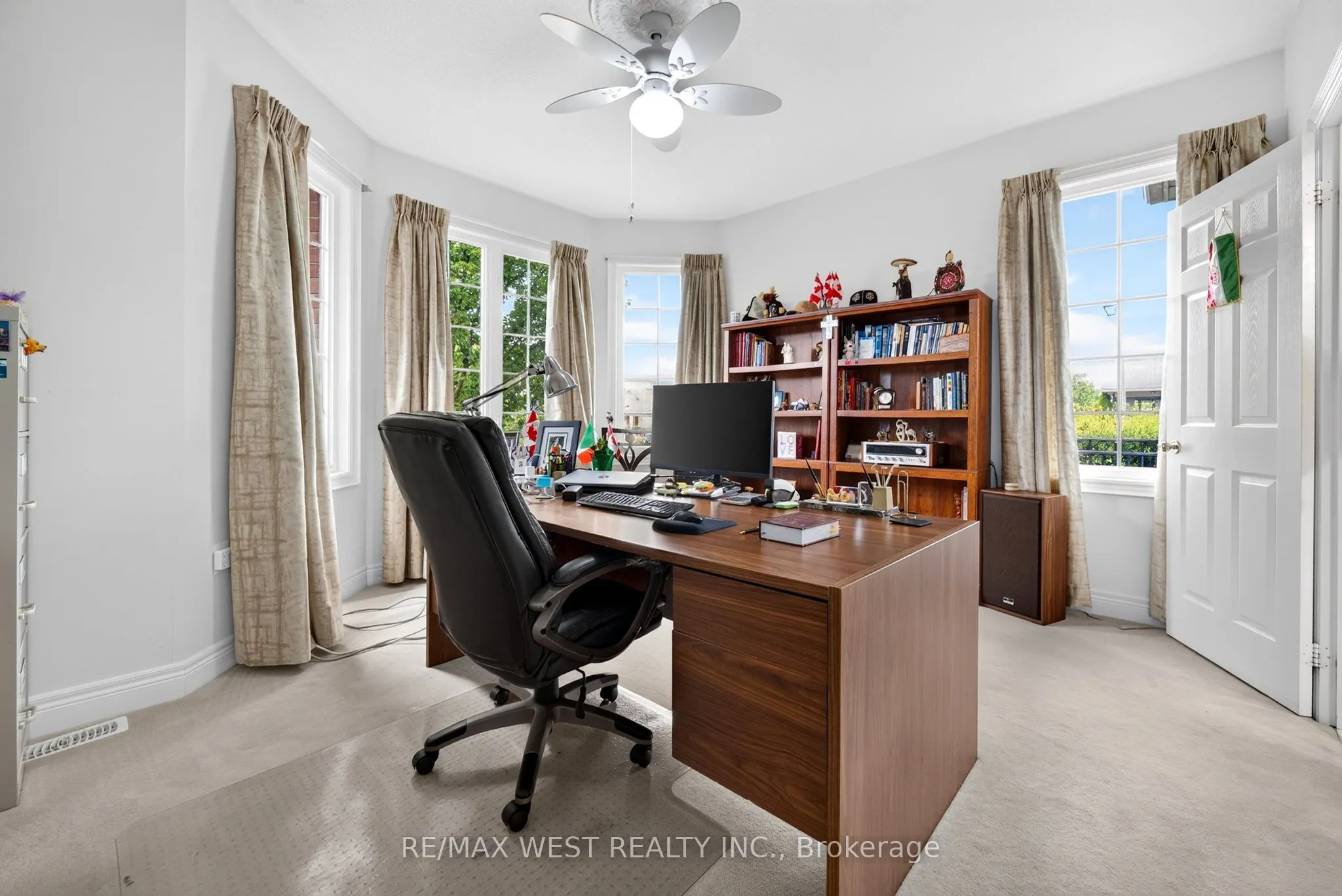 1 Potts Lane