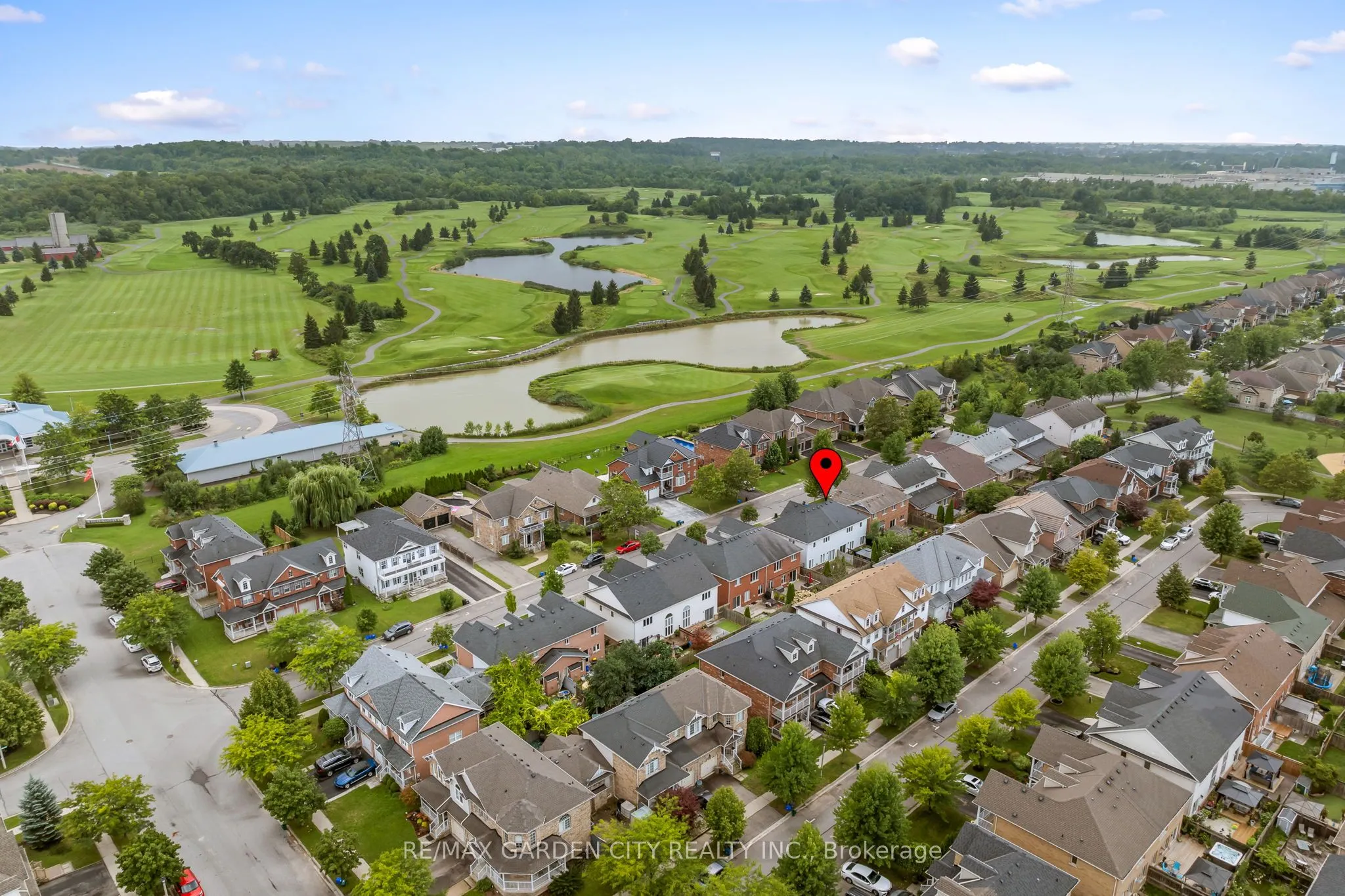 401 Wright Crescent