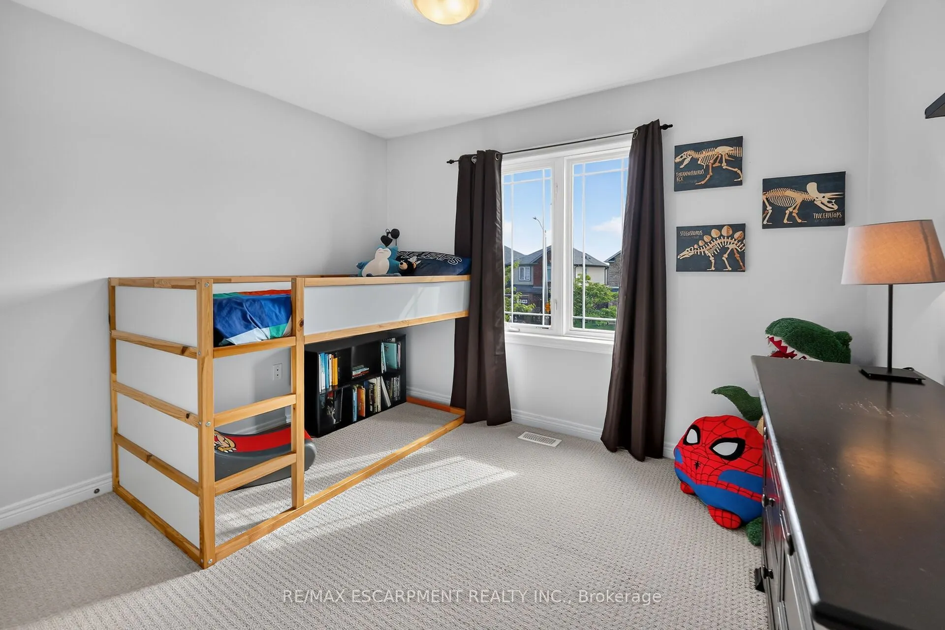 4838 Adam Court