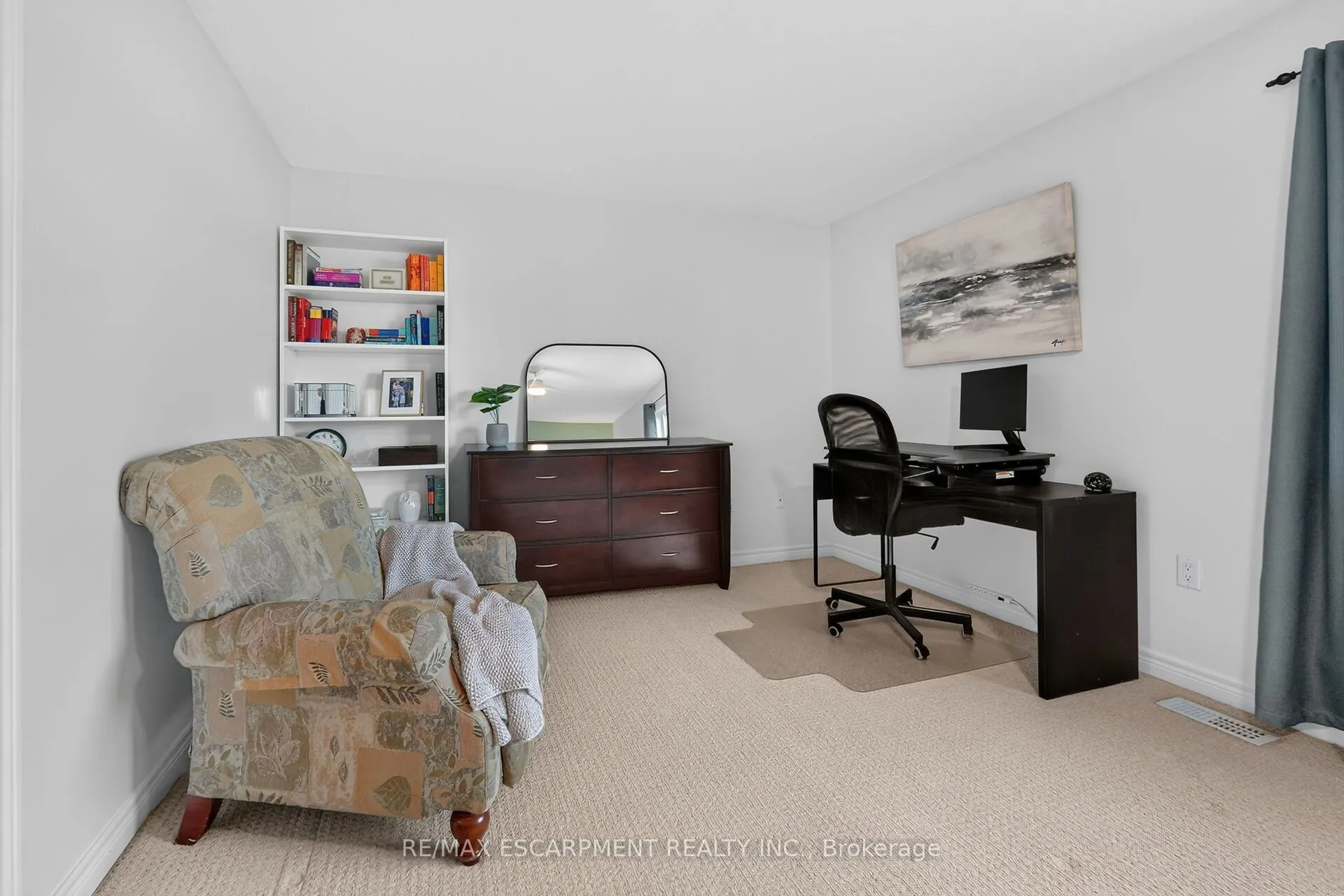 4838 Adam Court