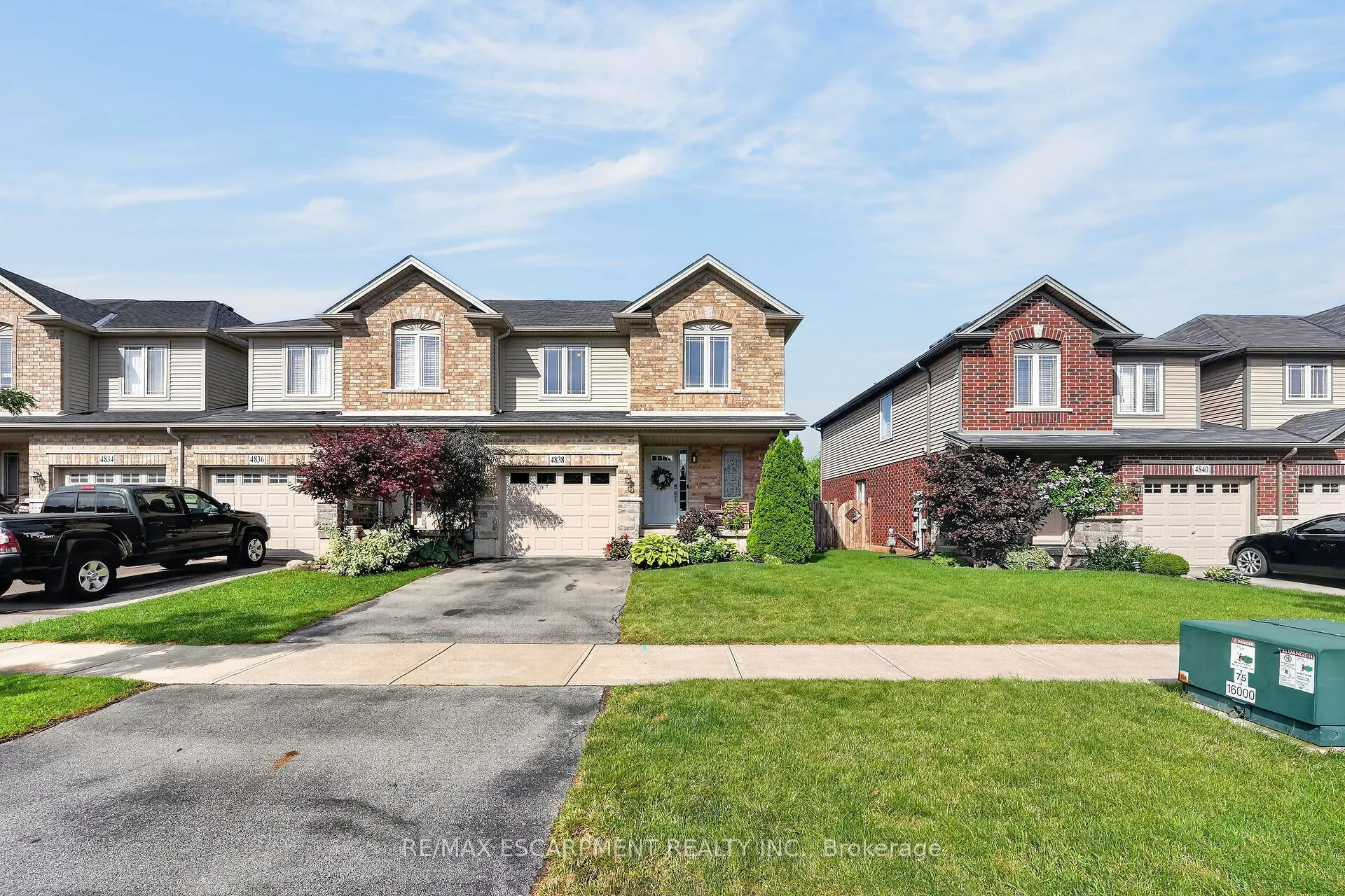 4838 Adam Court