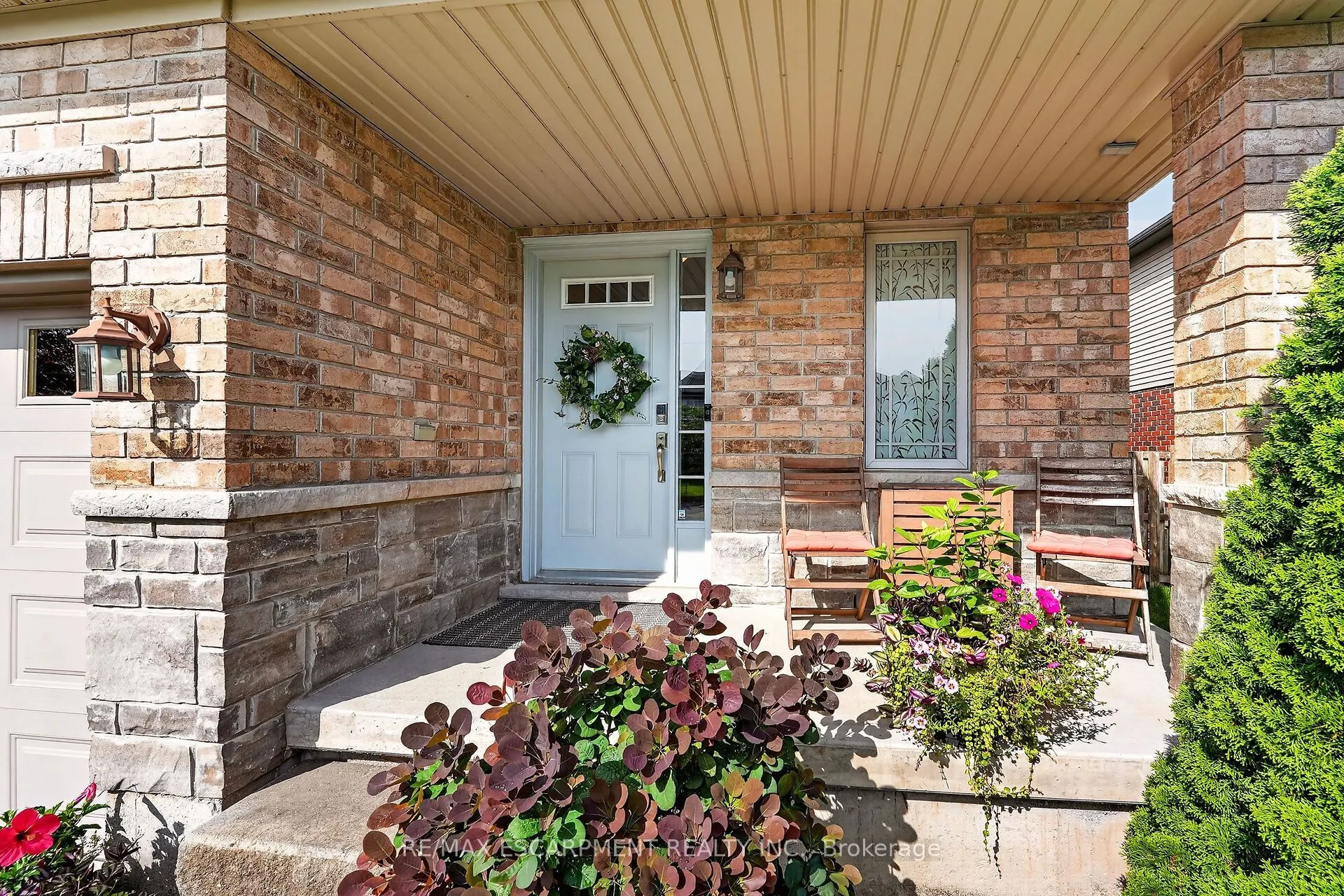 4838 Adam Court