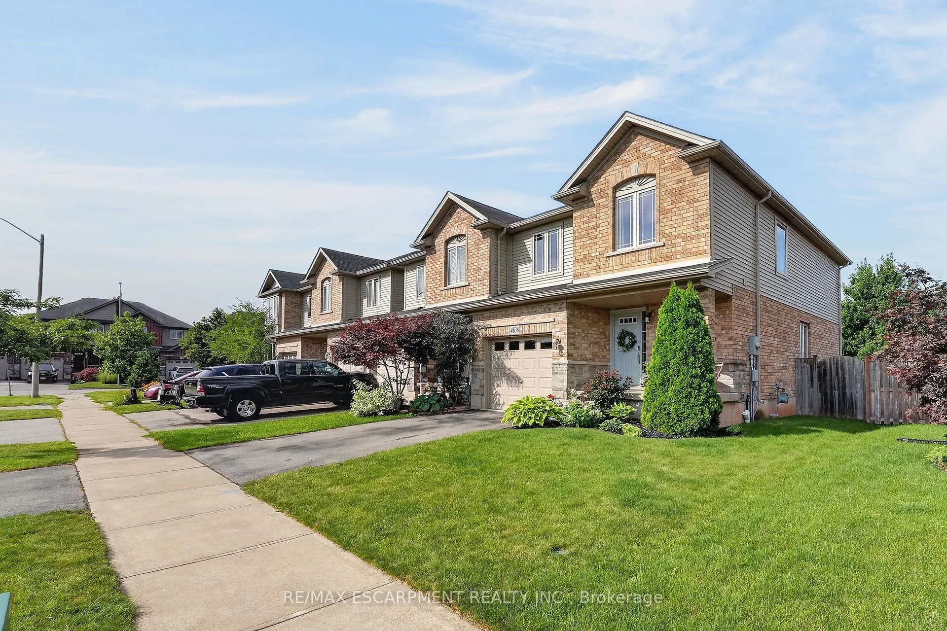 4838 Adam Court