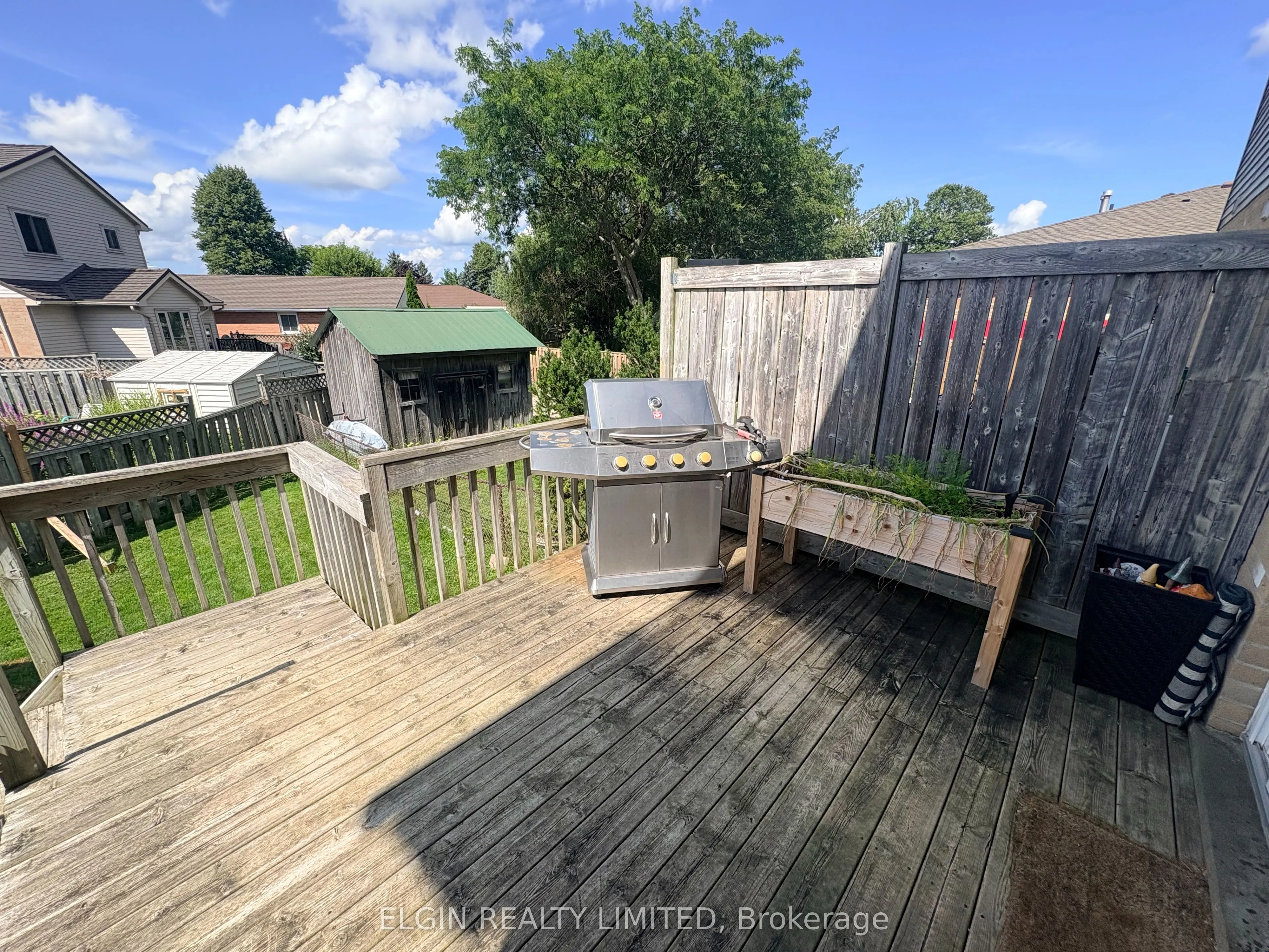 111 Manor Road