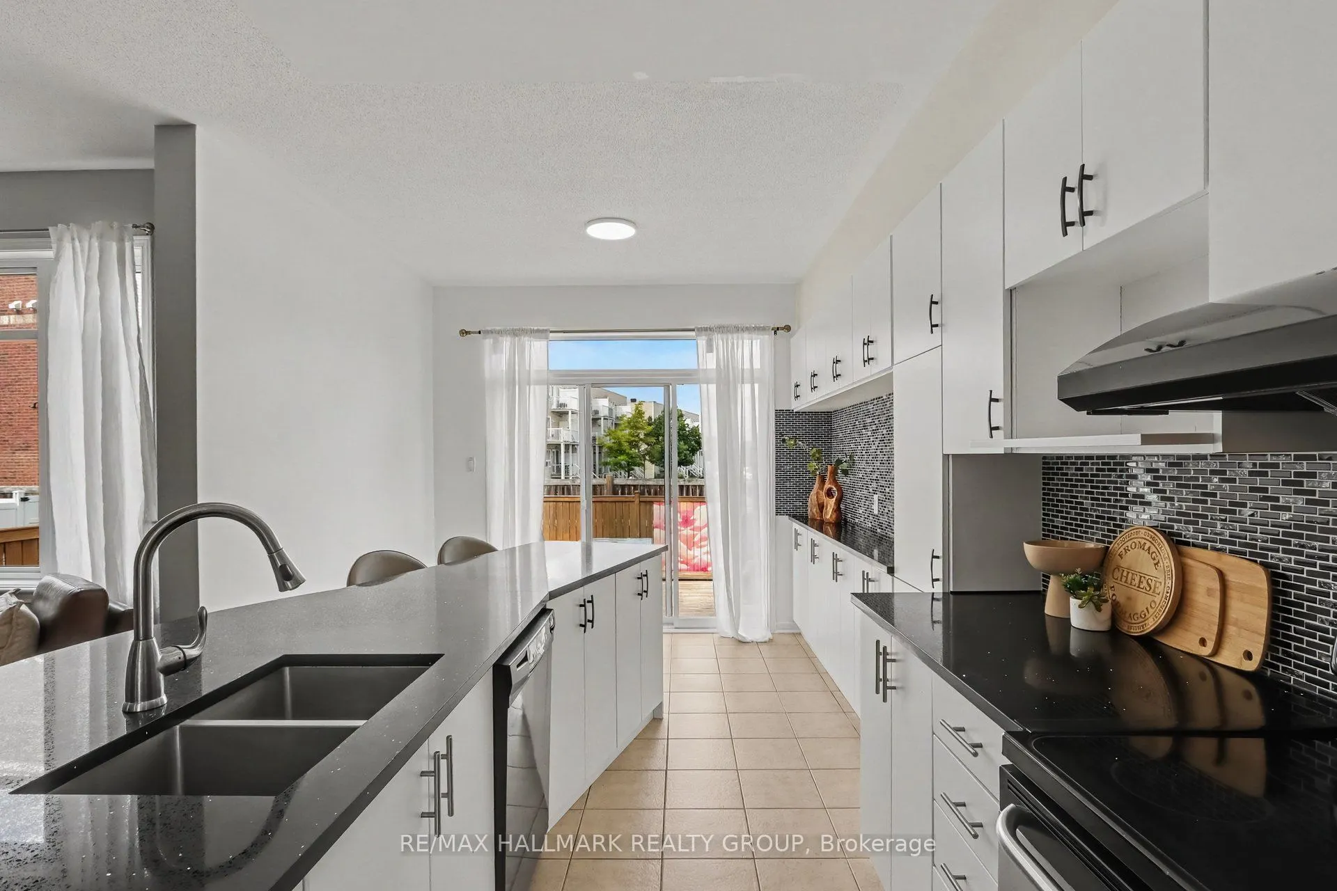 244 Calaveras Avenue