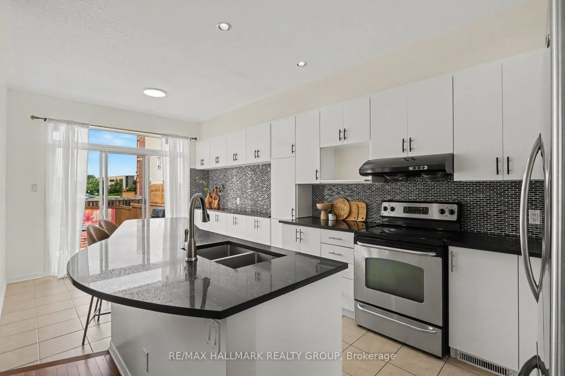 244 Calaveras Avenue