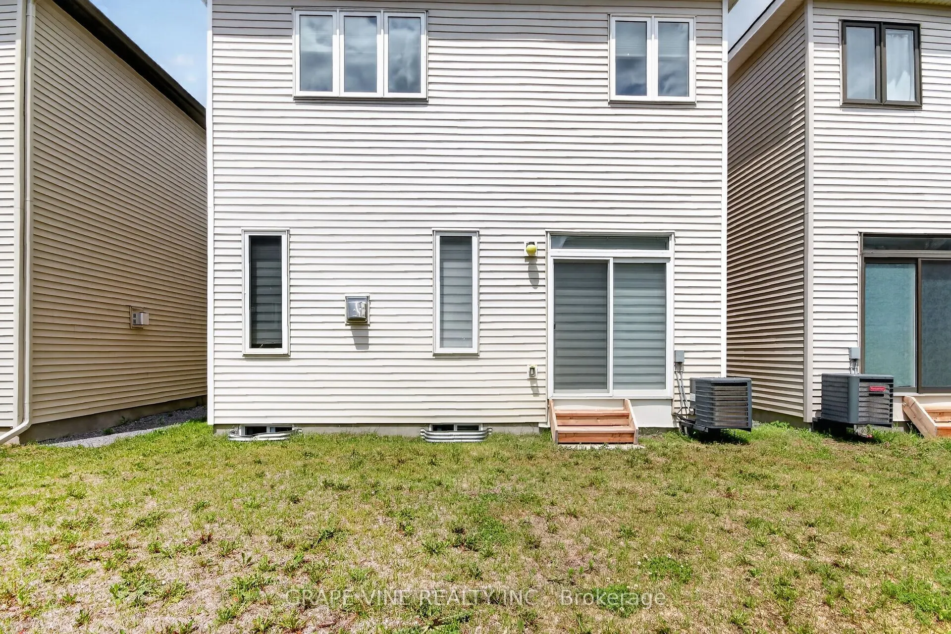 316 Crossway Terrace