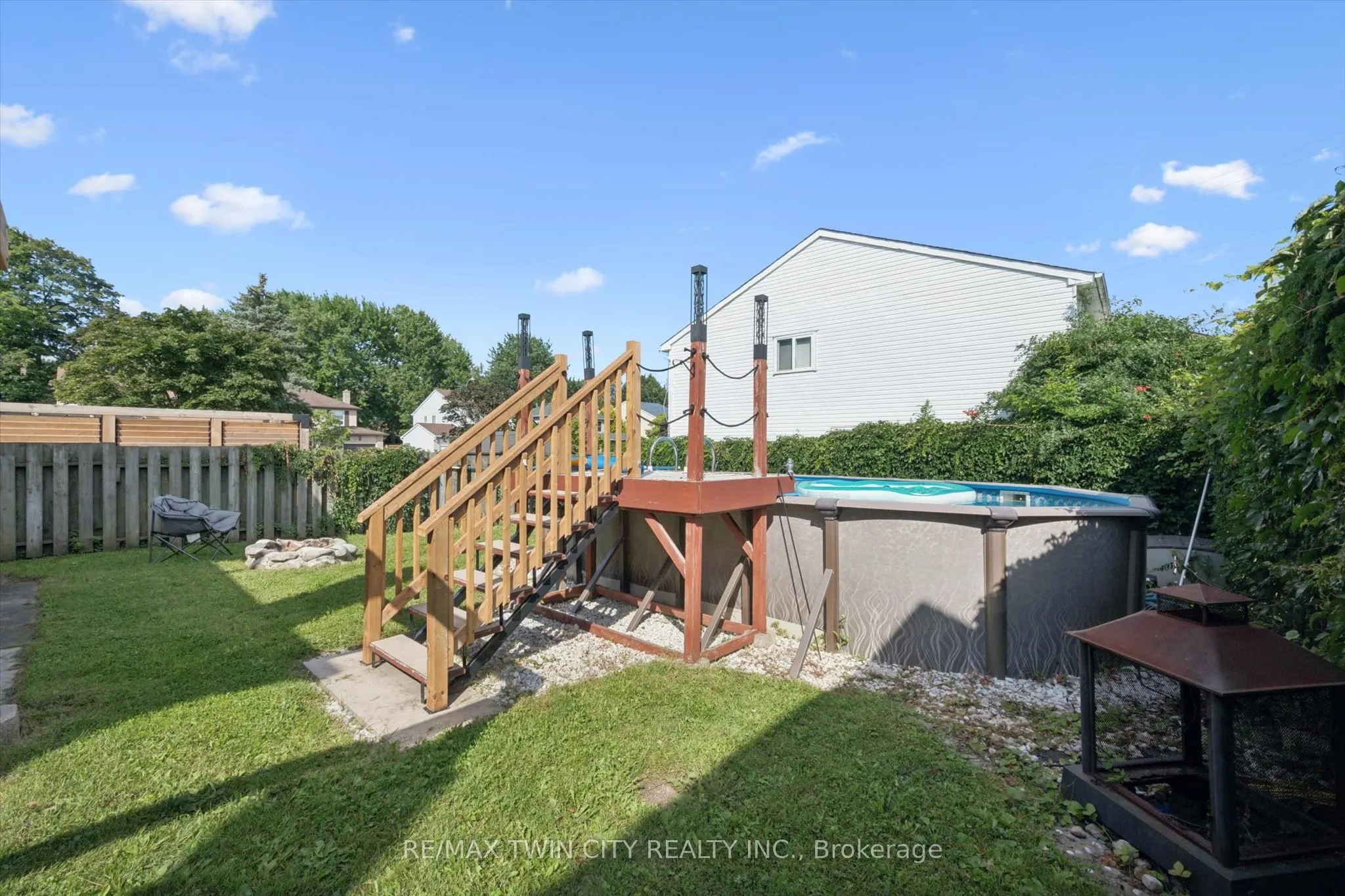54 Royal Orchard Place