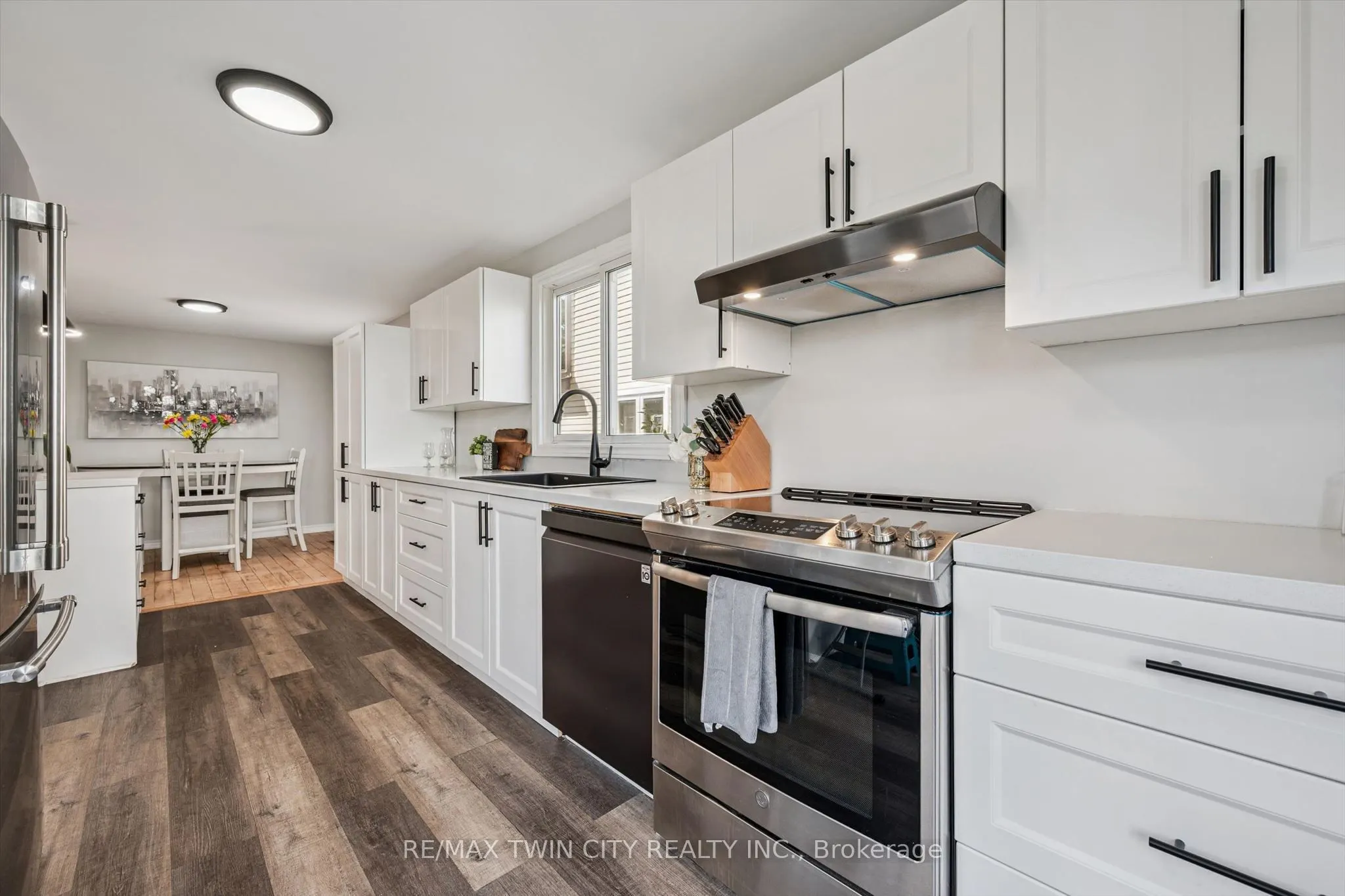 54 Royal Orchard Place