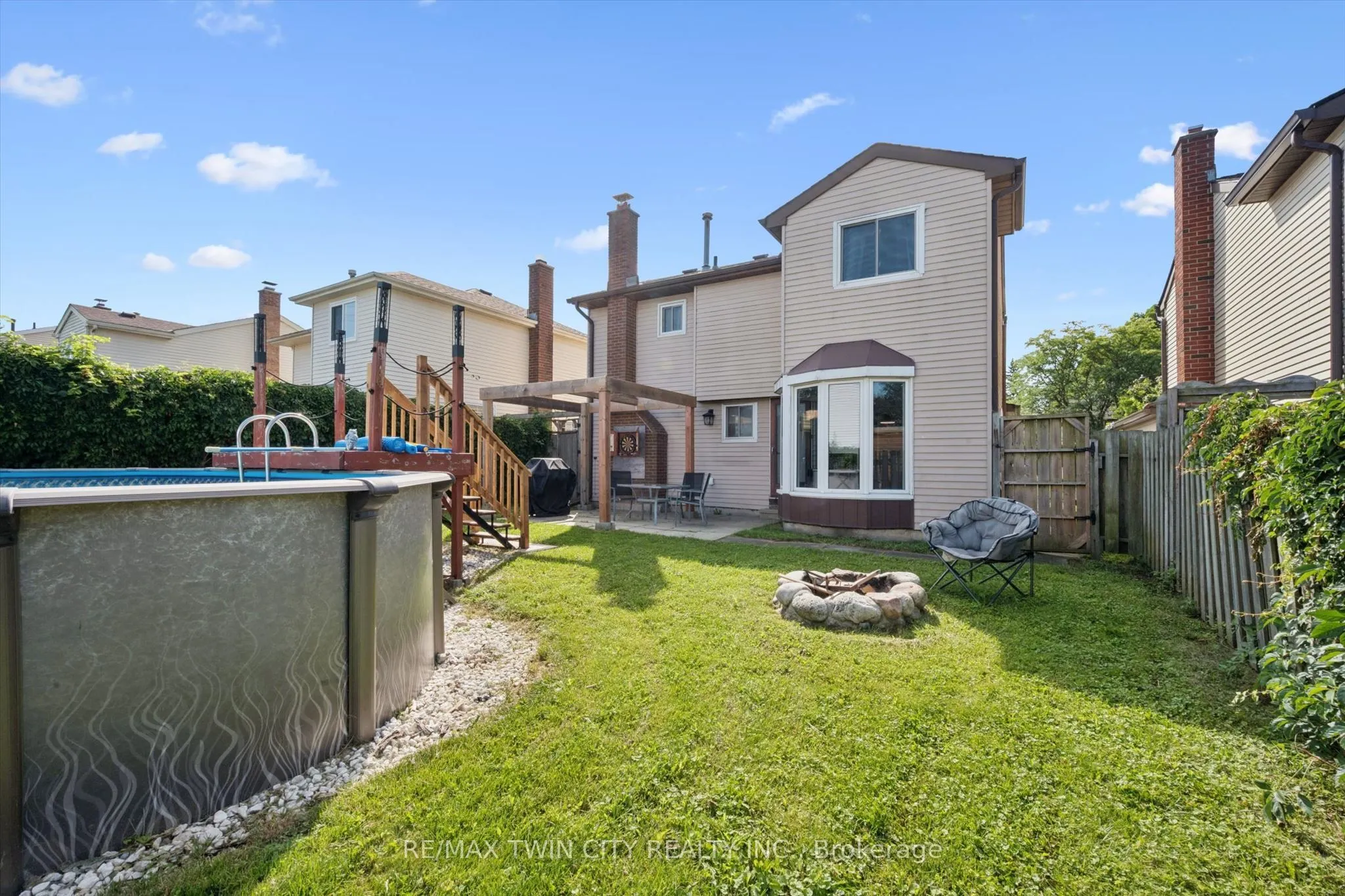 54 Royal Orchard Place