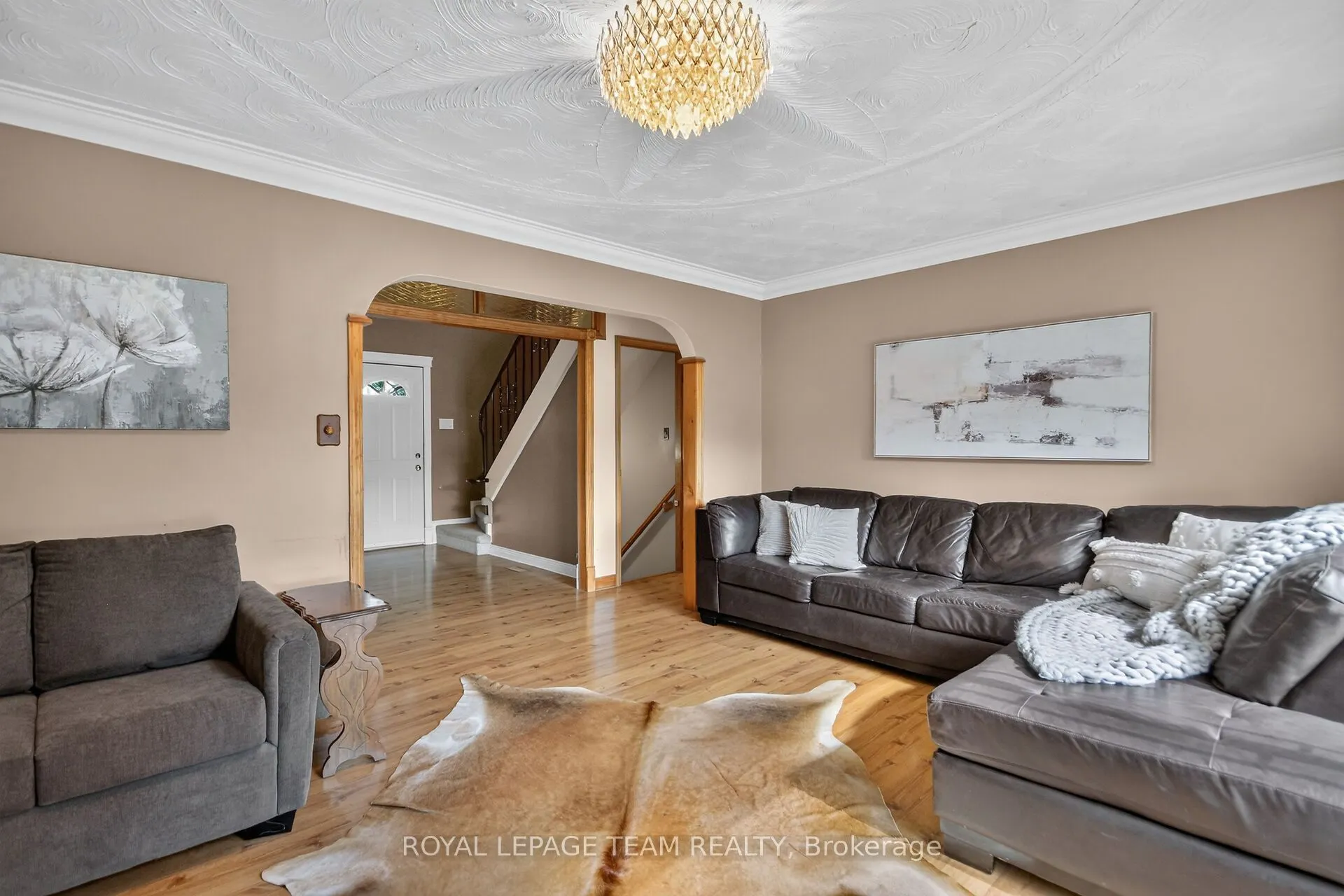 3246 Tolmies Corners Road