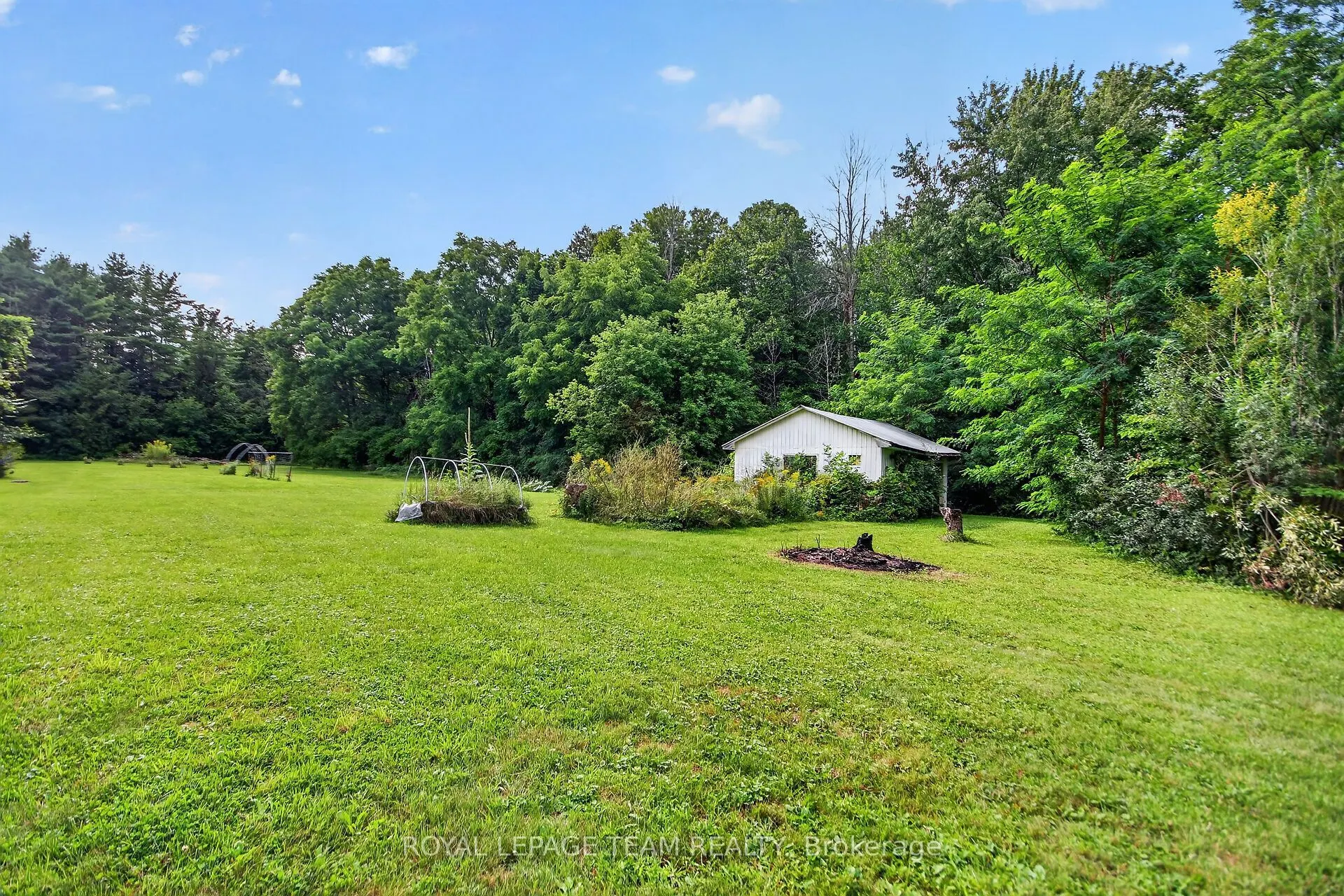 3246 Tolmies Corners Road