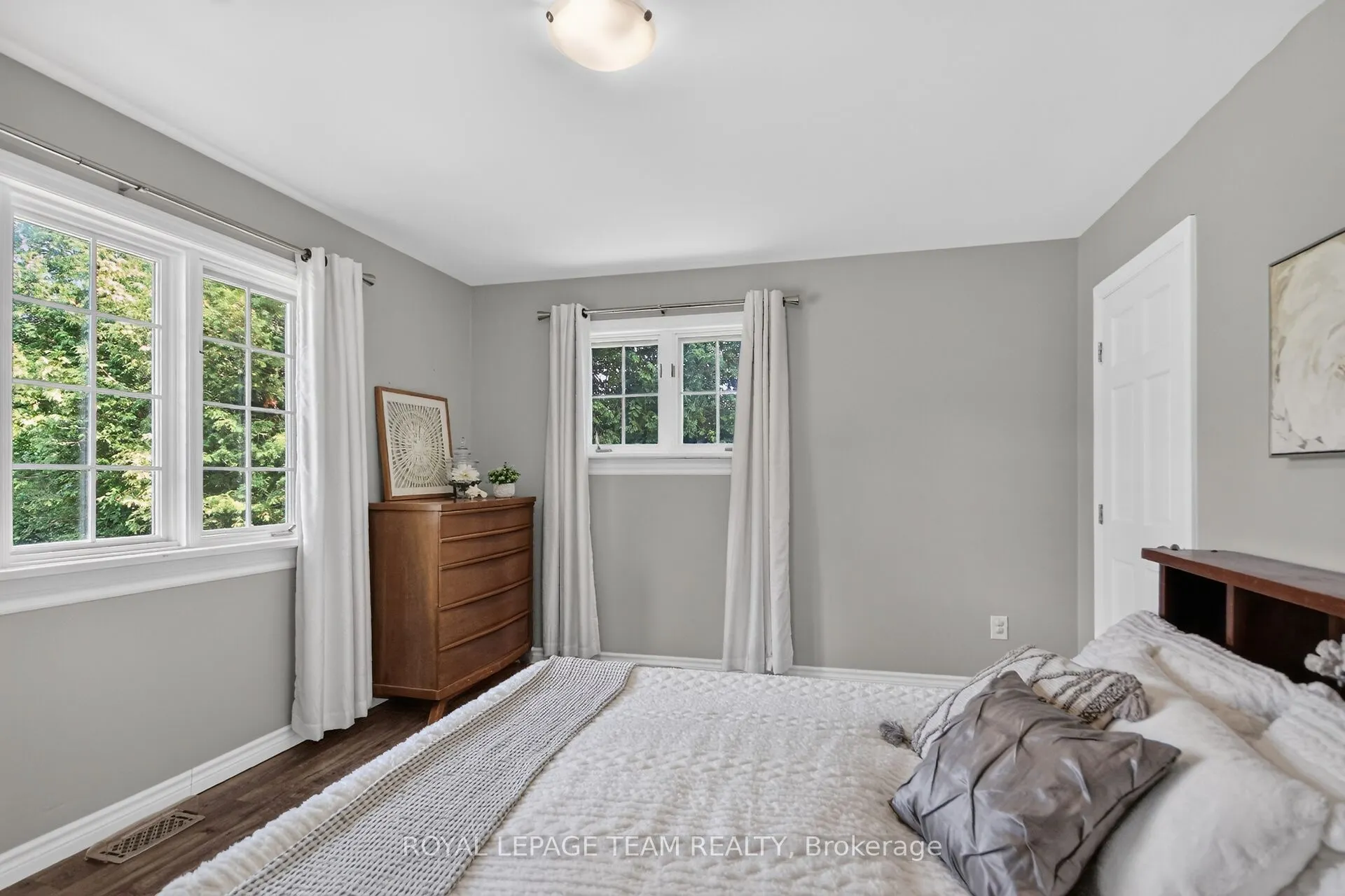 3246 Tolmies Corners Road
