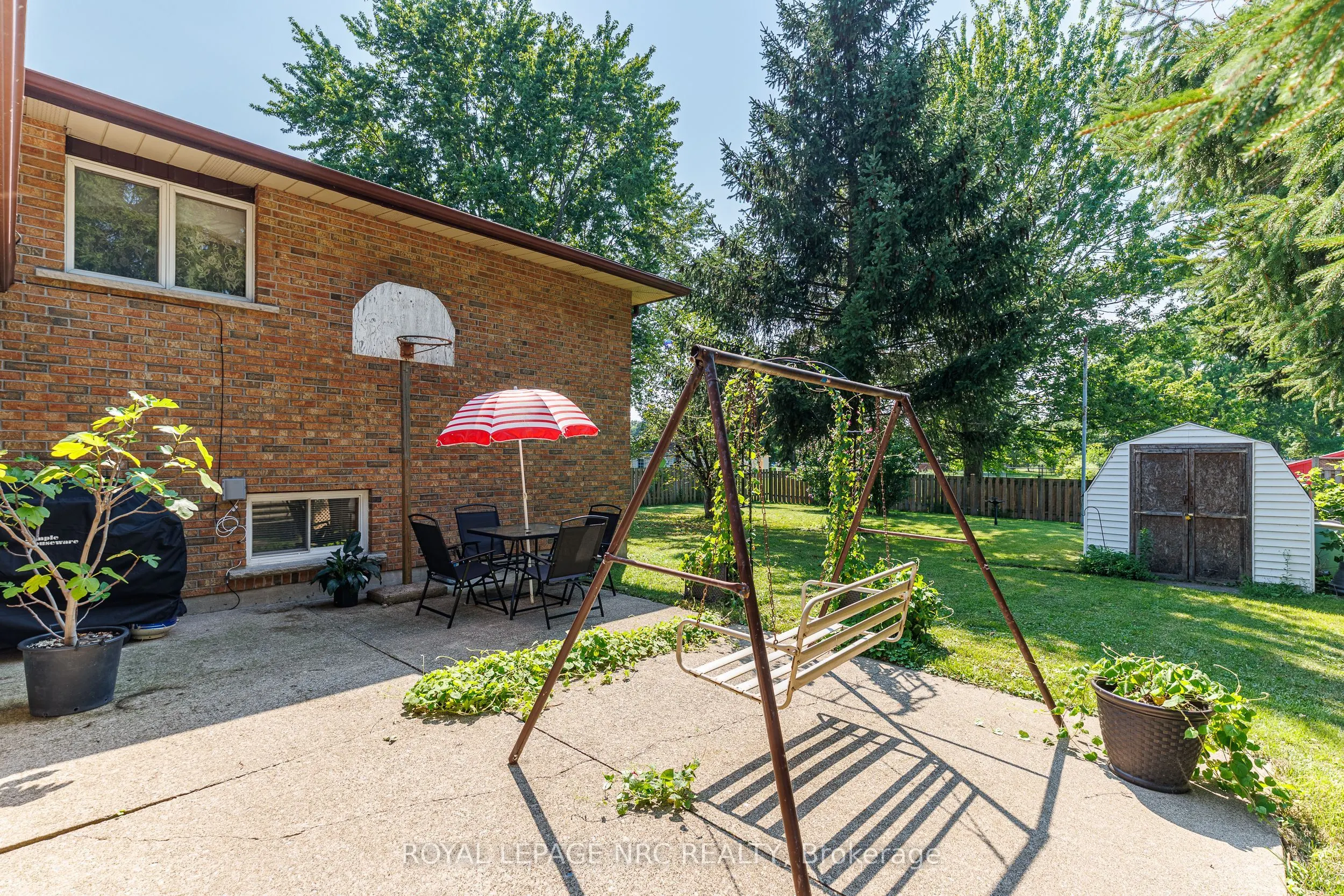 233 West Side Road