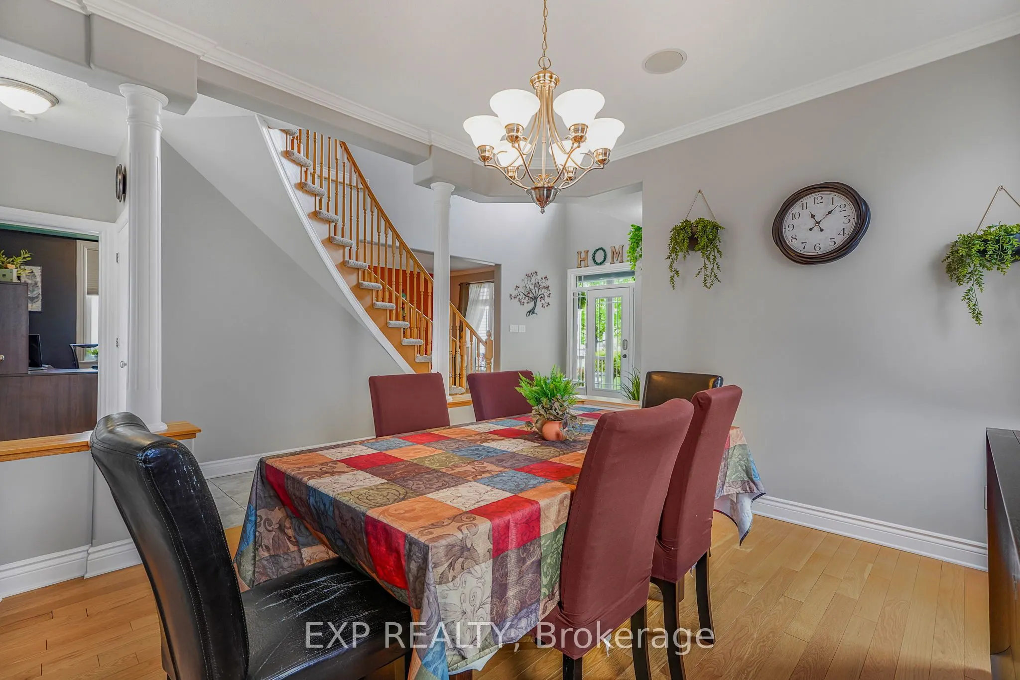 224 Topaze Crescent