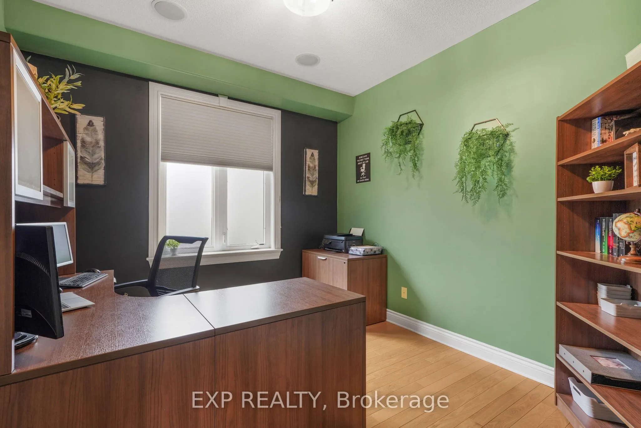 224 Topaze Crescent