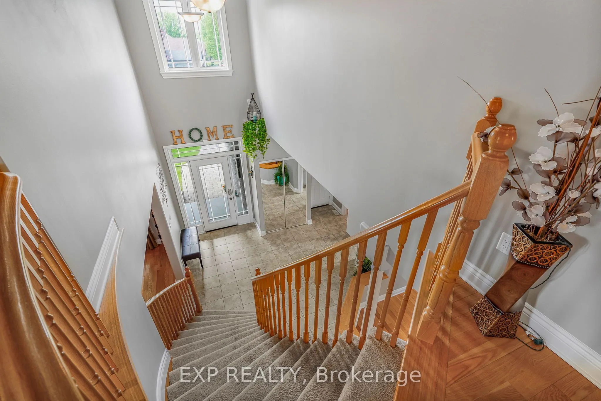 224 Topaze Crescent