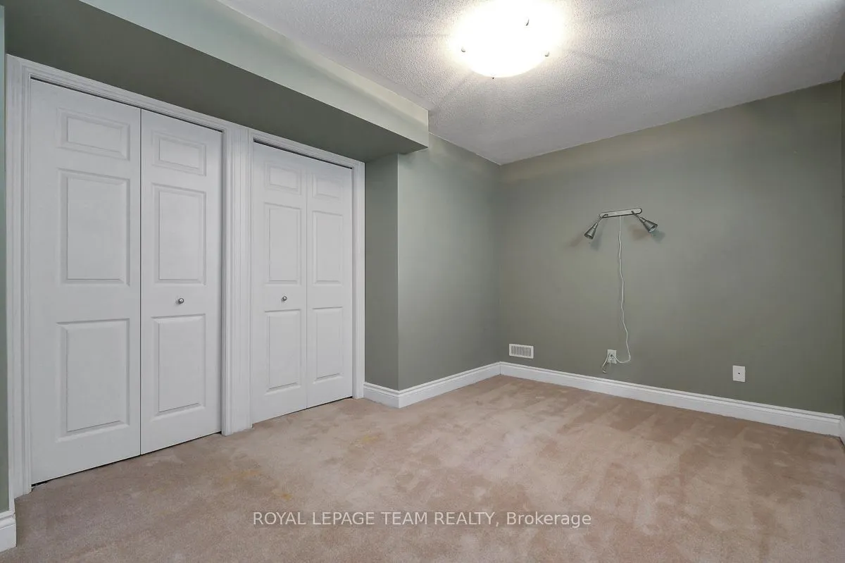92 Hartsmere Drive