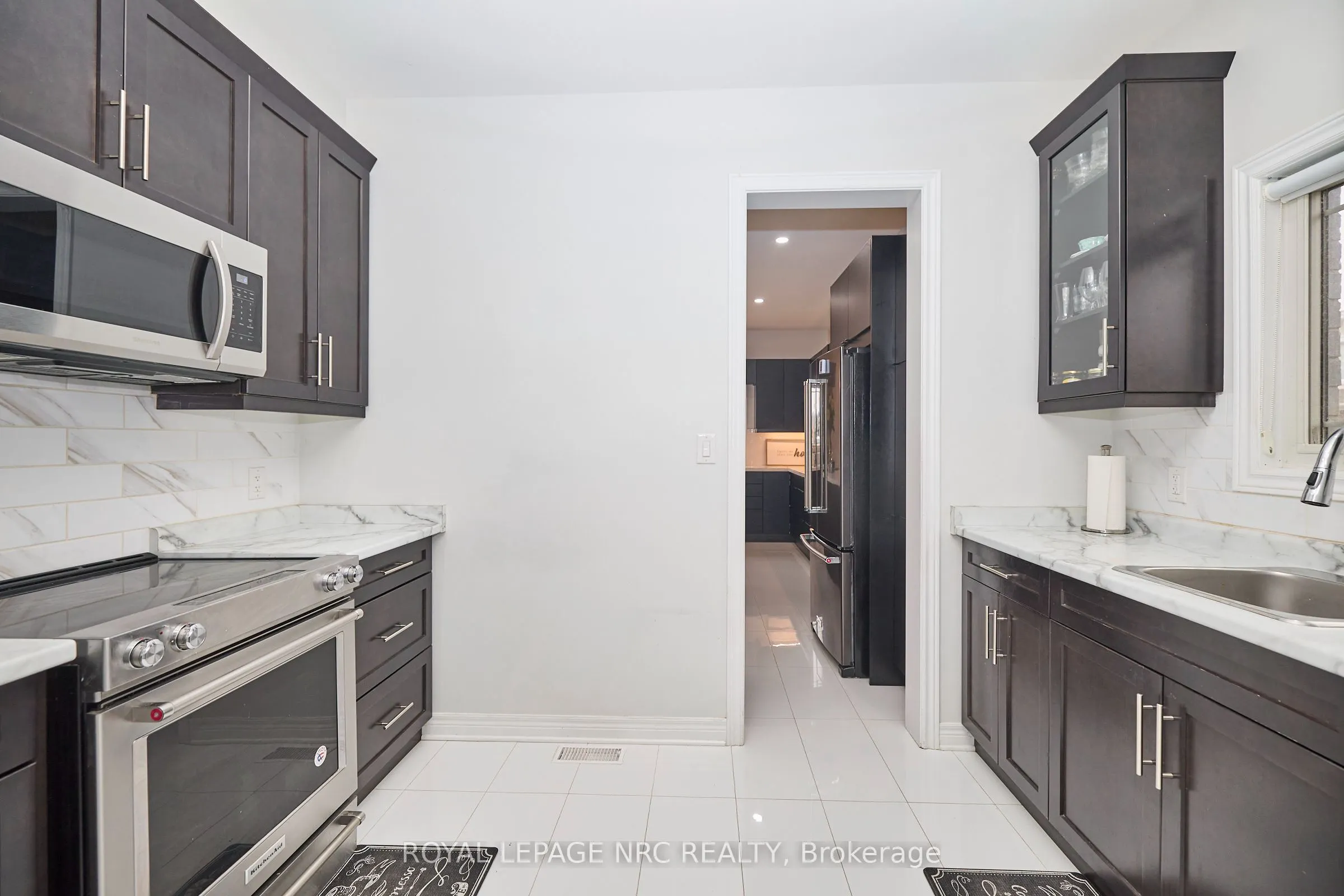 31 Bergenstein Crescent