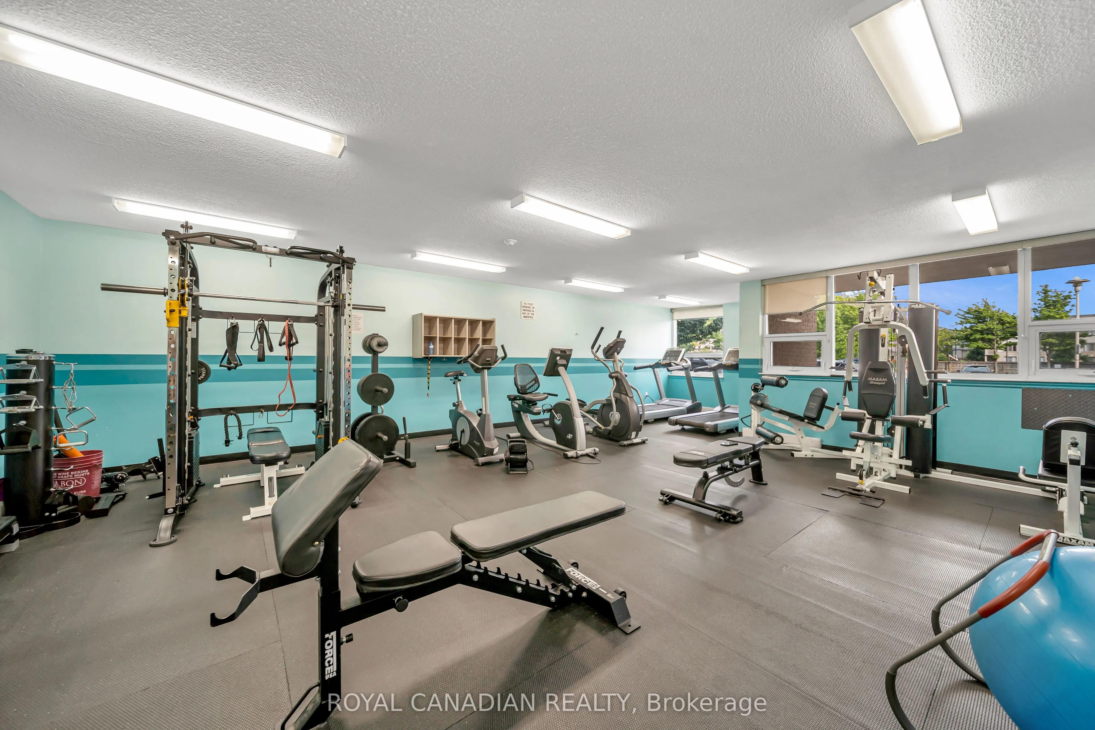 500 GREEN Road #701