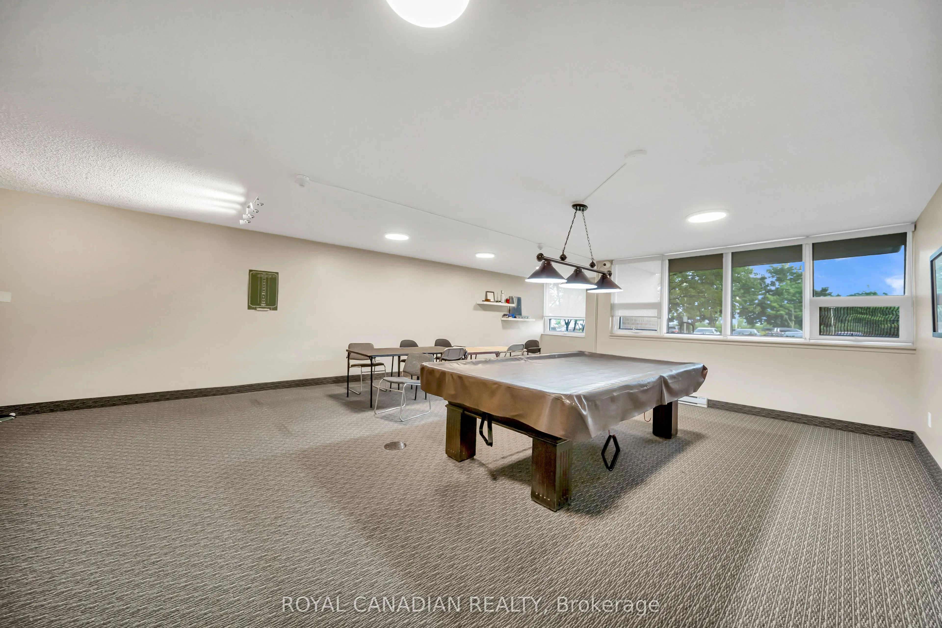 500 GREEN Road #701