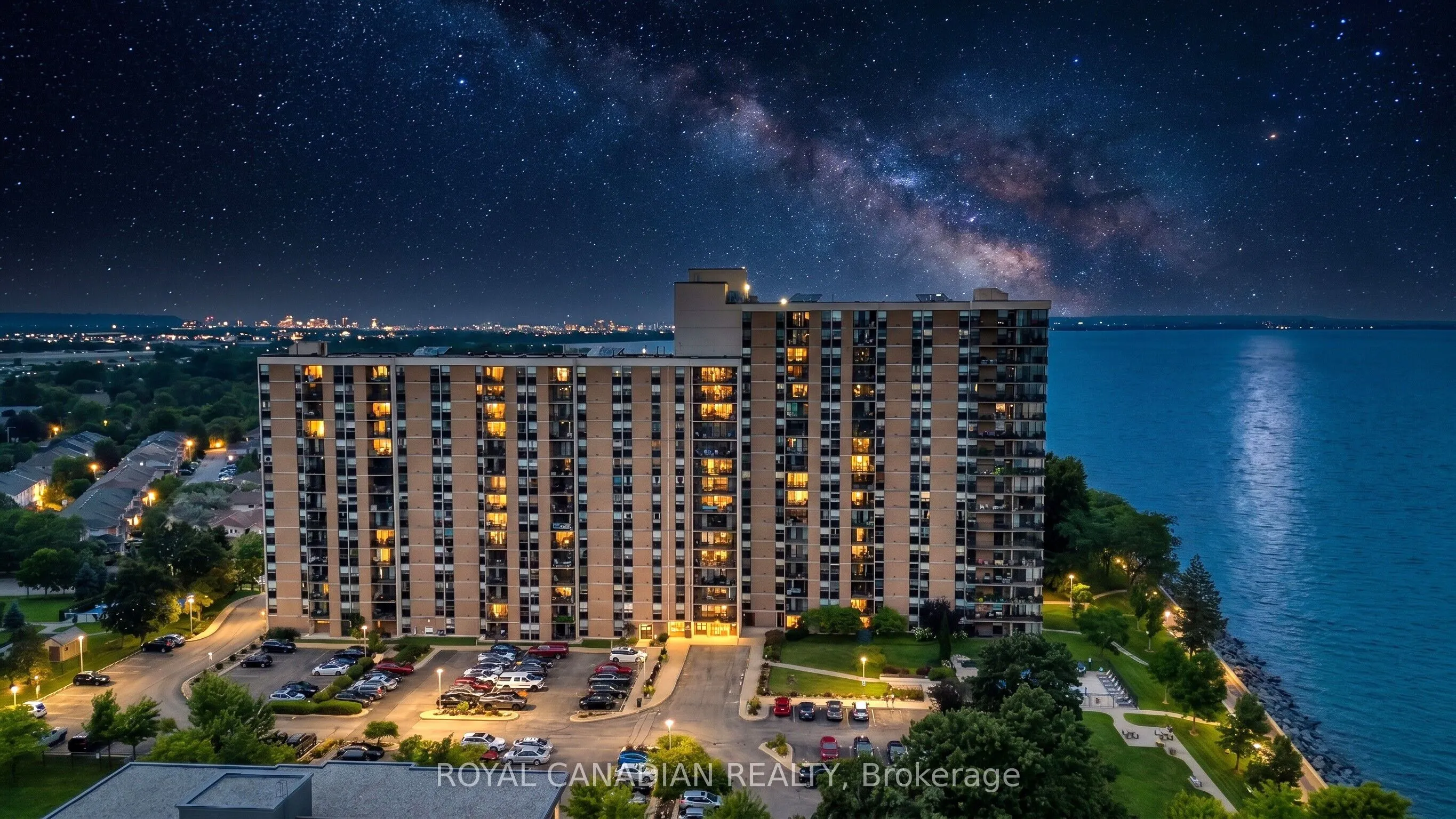 500 GREEN Road #701