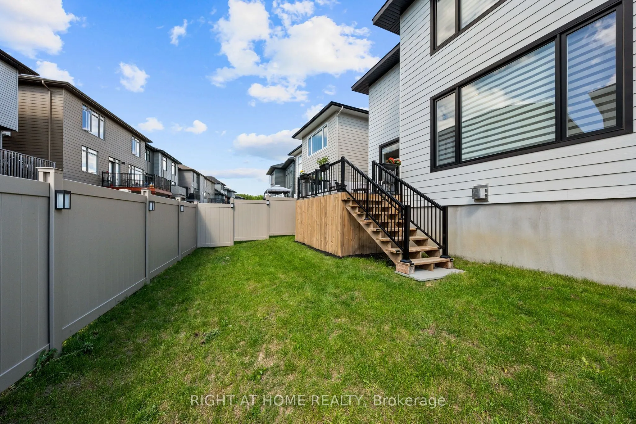 252 KETCHIKAN Crescent