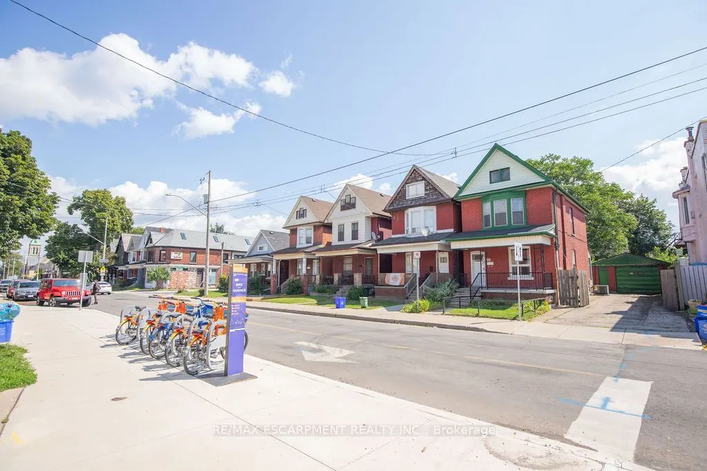 66 Sherman Avenue N