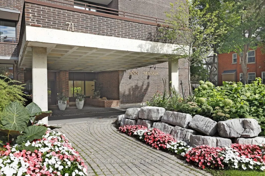 71 Somerset Street W #1801