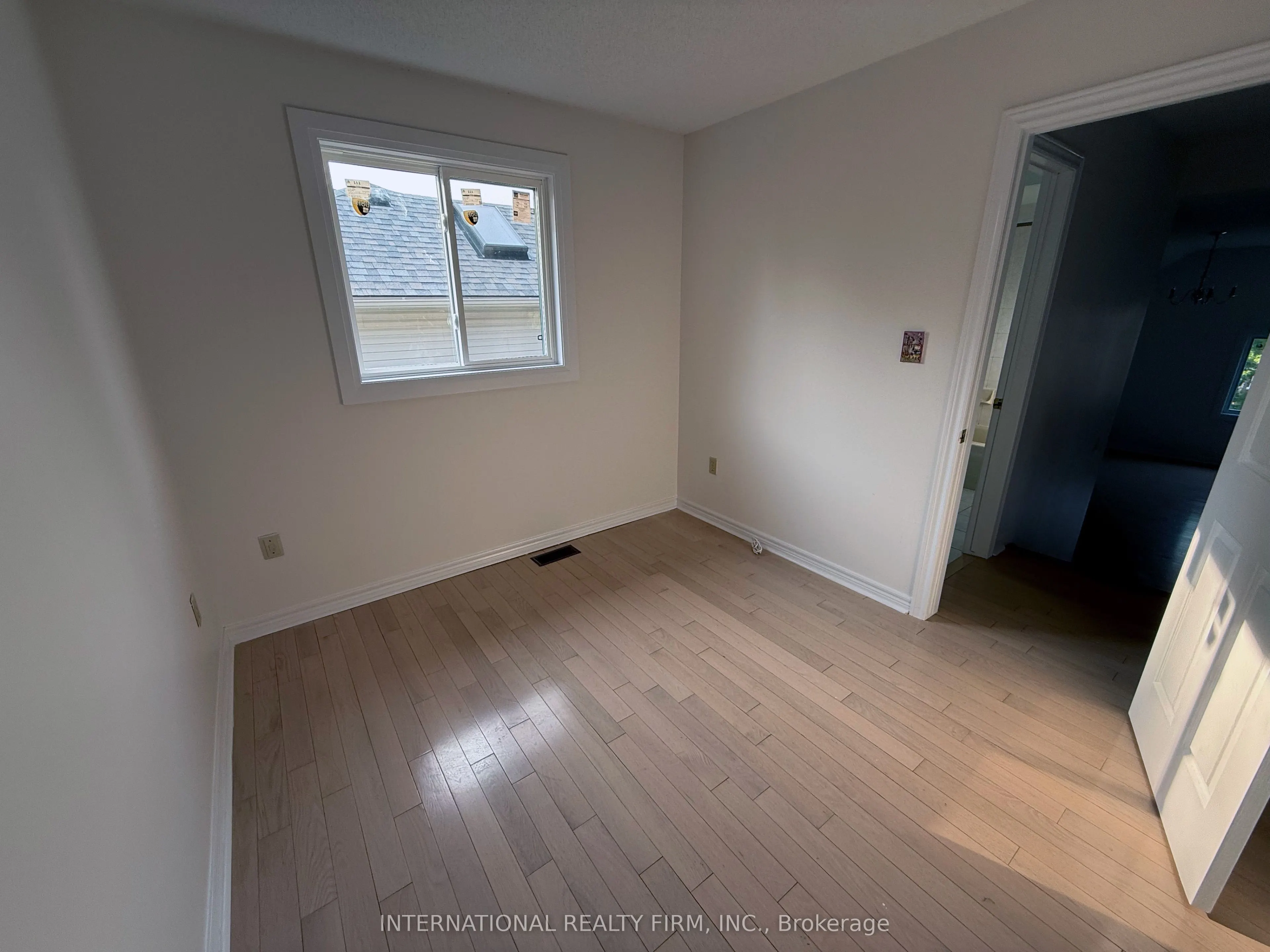 43 Falconridge Drive