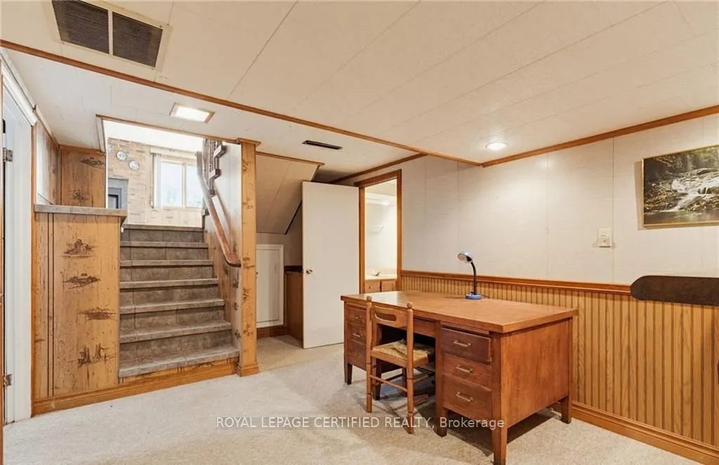 84 Homeside Avenue