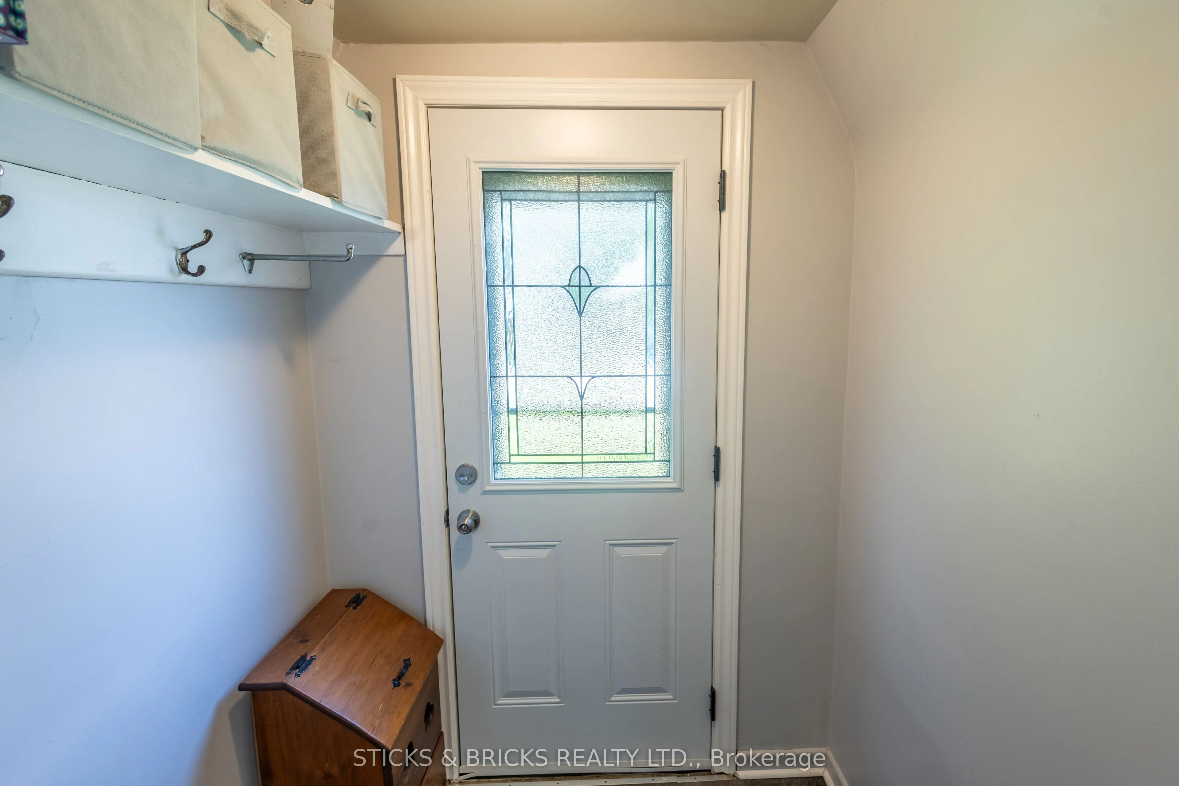 6088 Dorchester Road