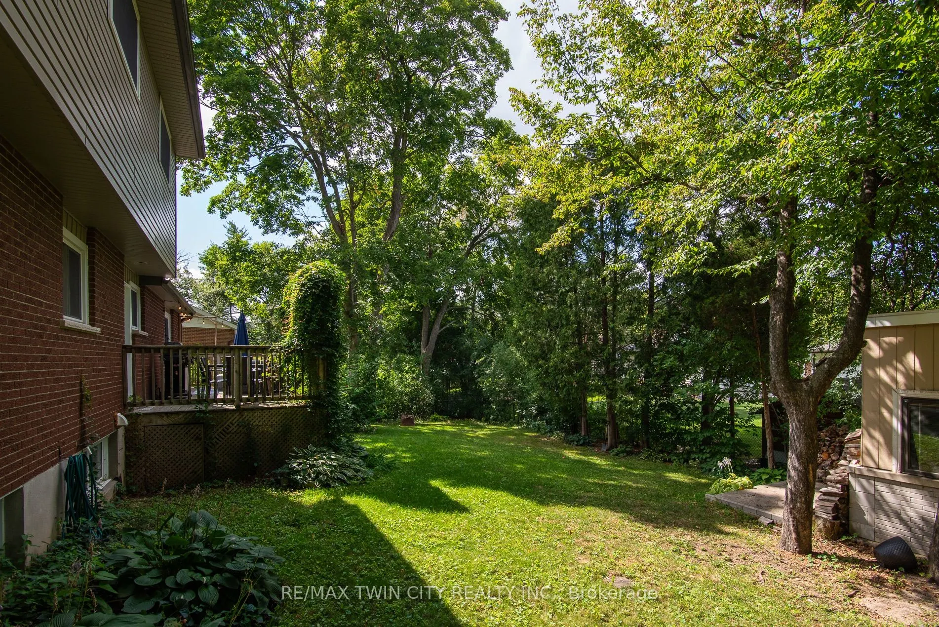 51 Murrayhill Court