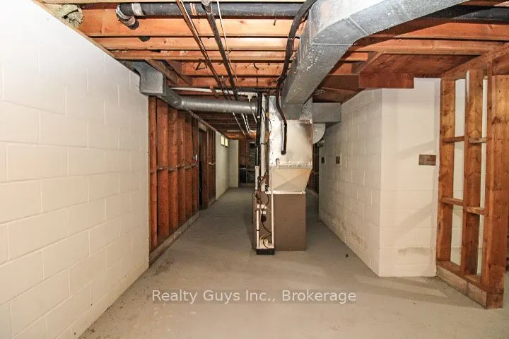 1931 Sherbrooke Street W
