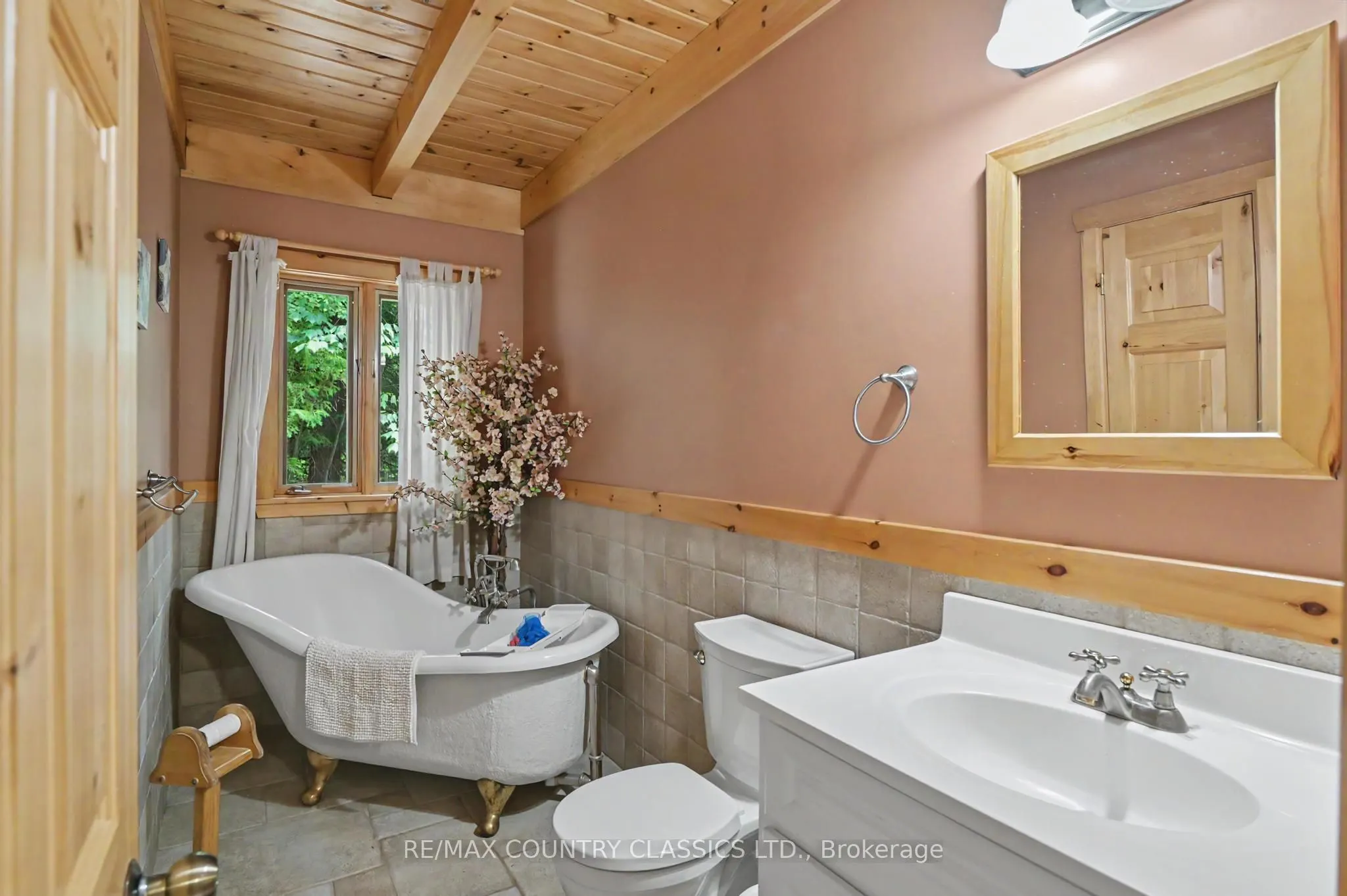 203 Doc Evans Road