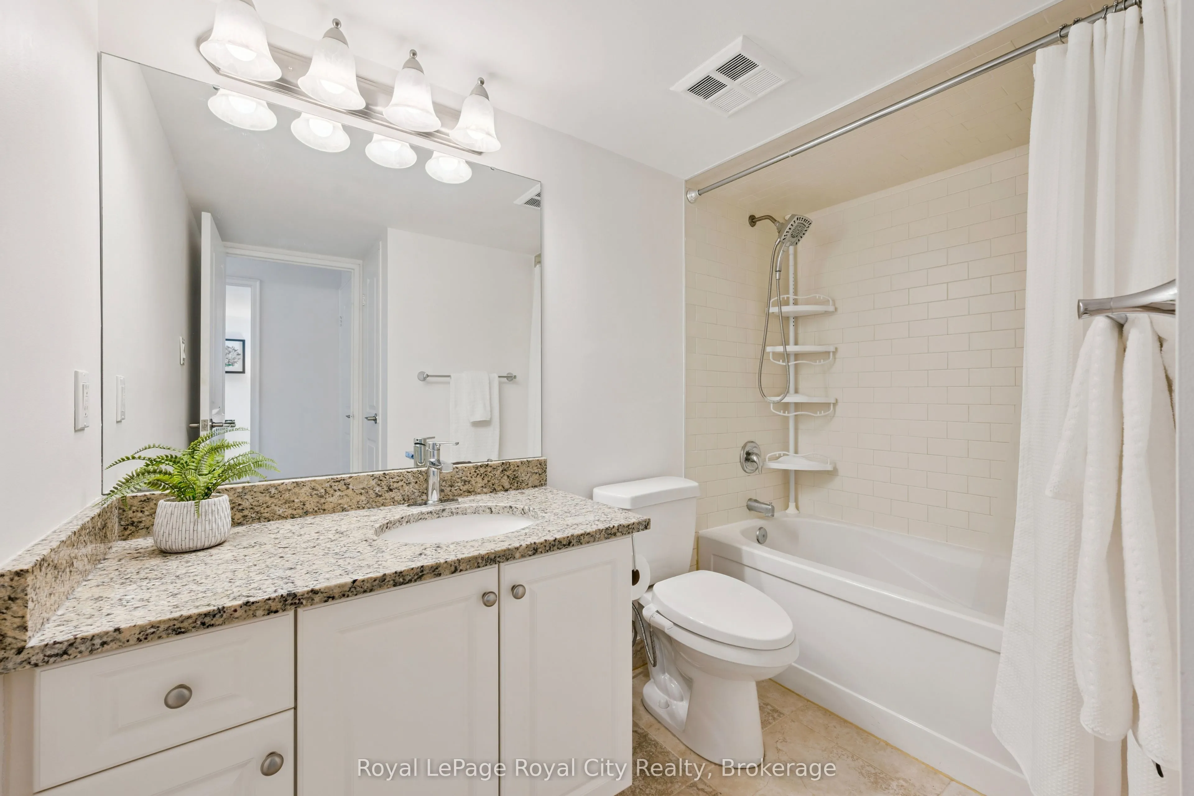 55 Yarmouth Street #903
