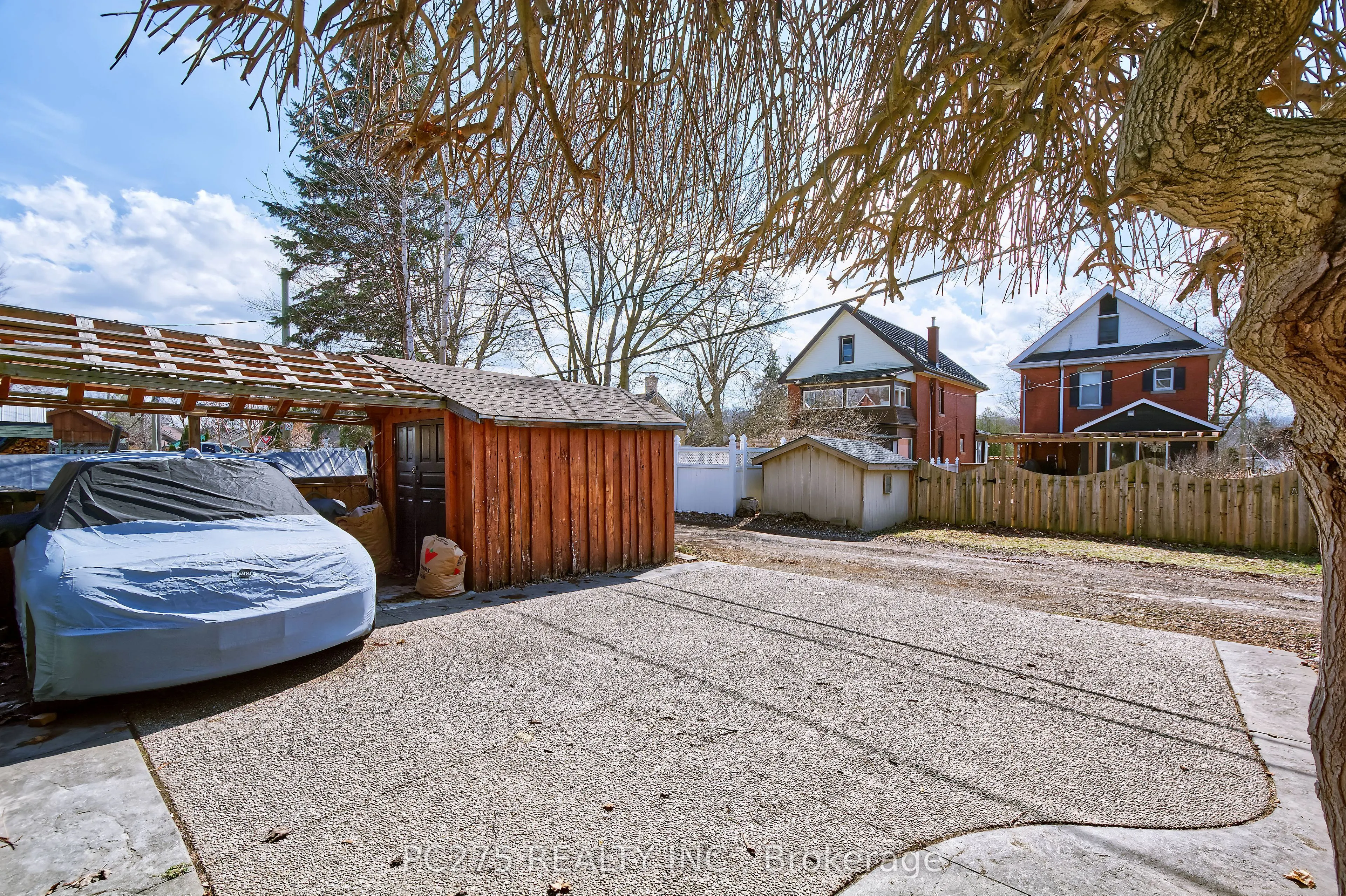 92 Walnut Street