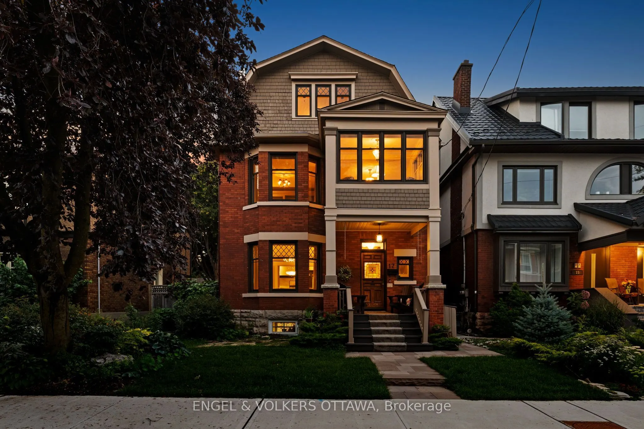 17 Oakland Avenue