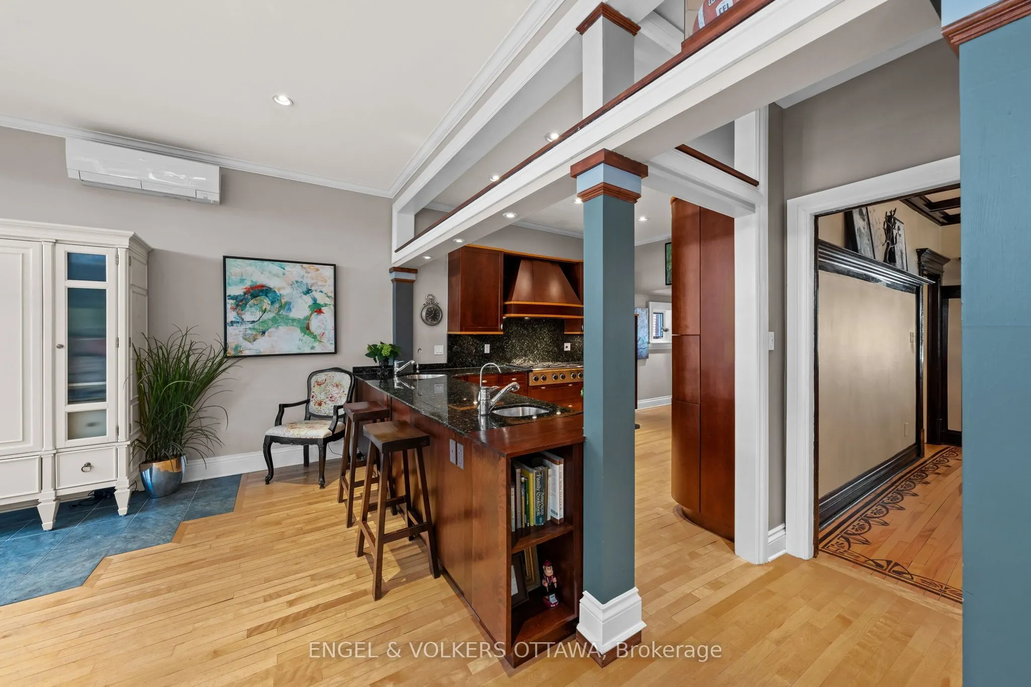17 Oakland Avenue