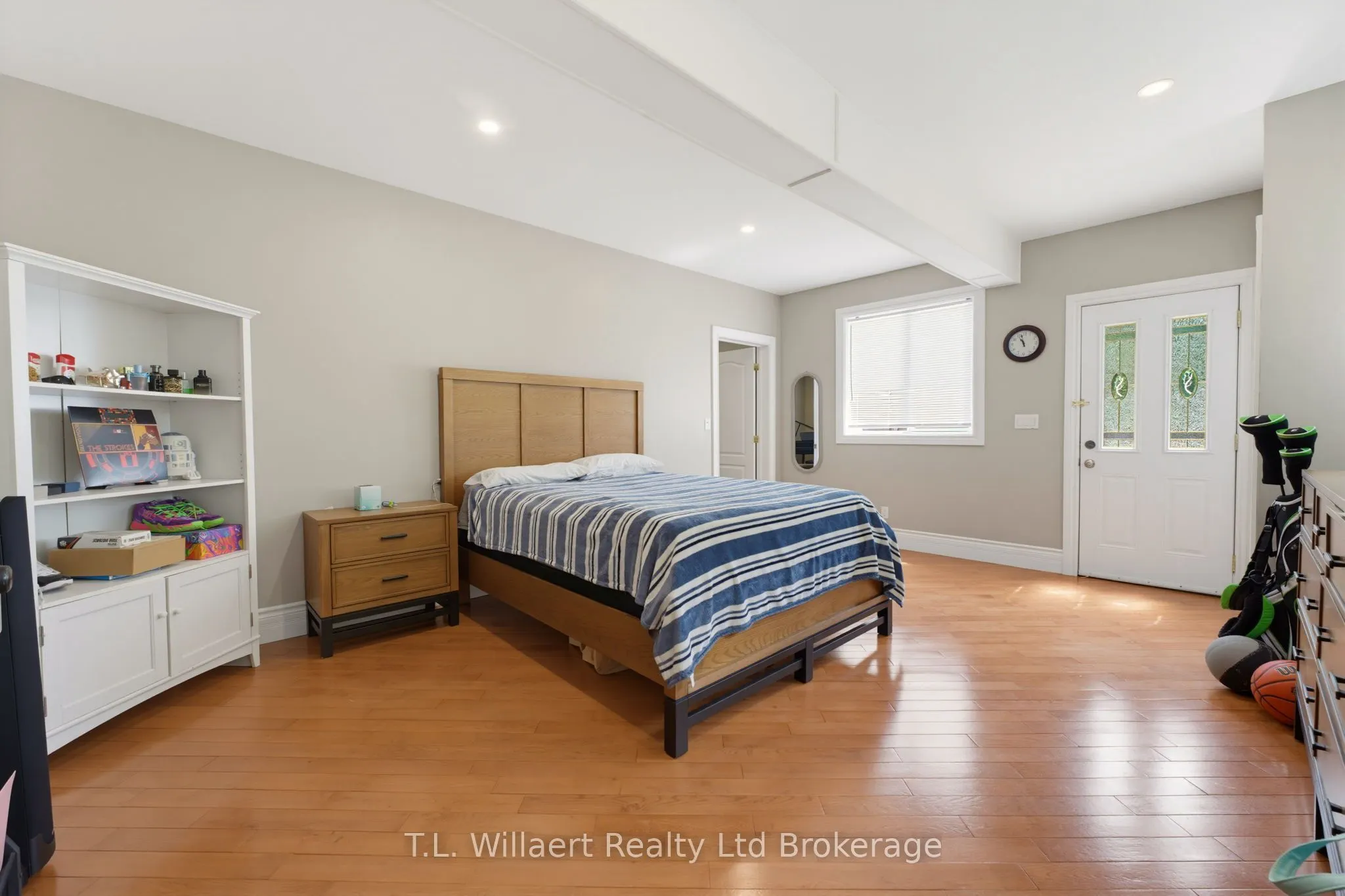 1410 McDowell Road E
