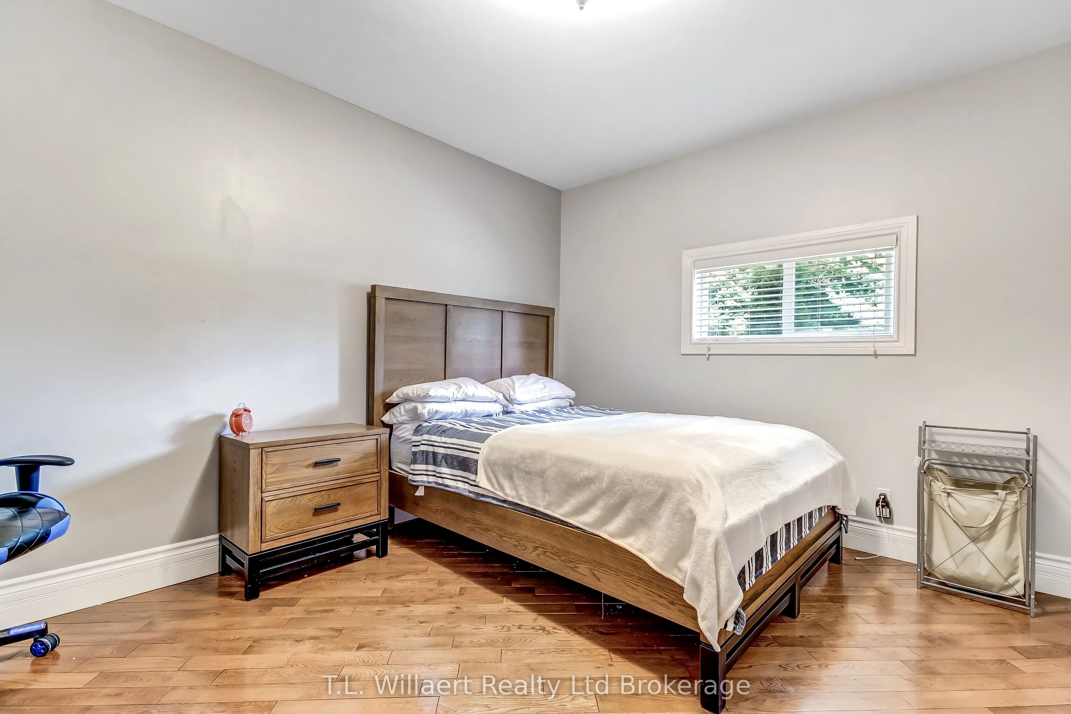 1410 McDowell Road E