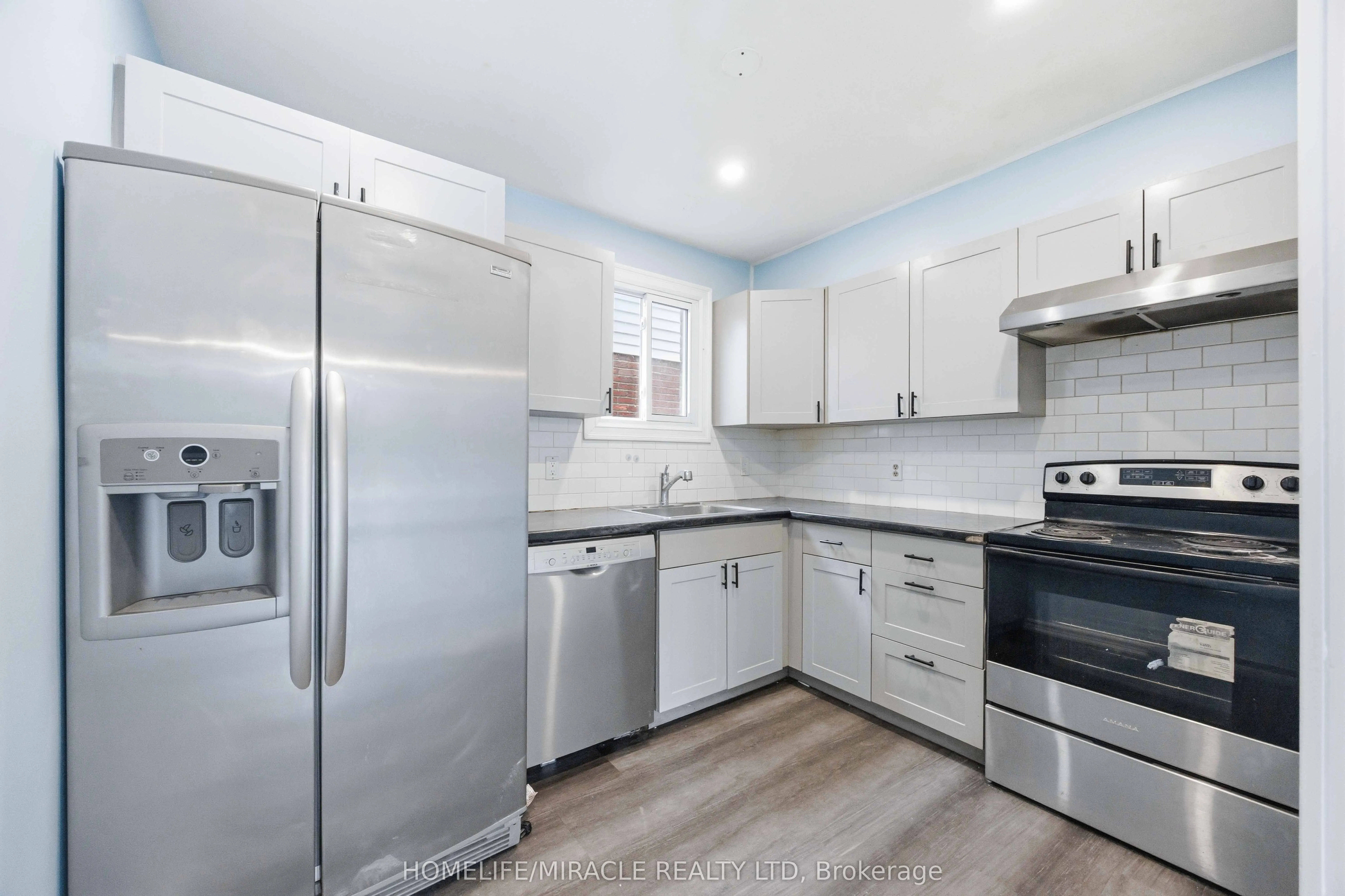 839 Mountain Ash Road