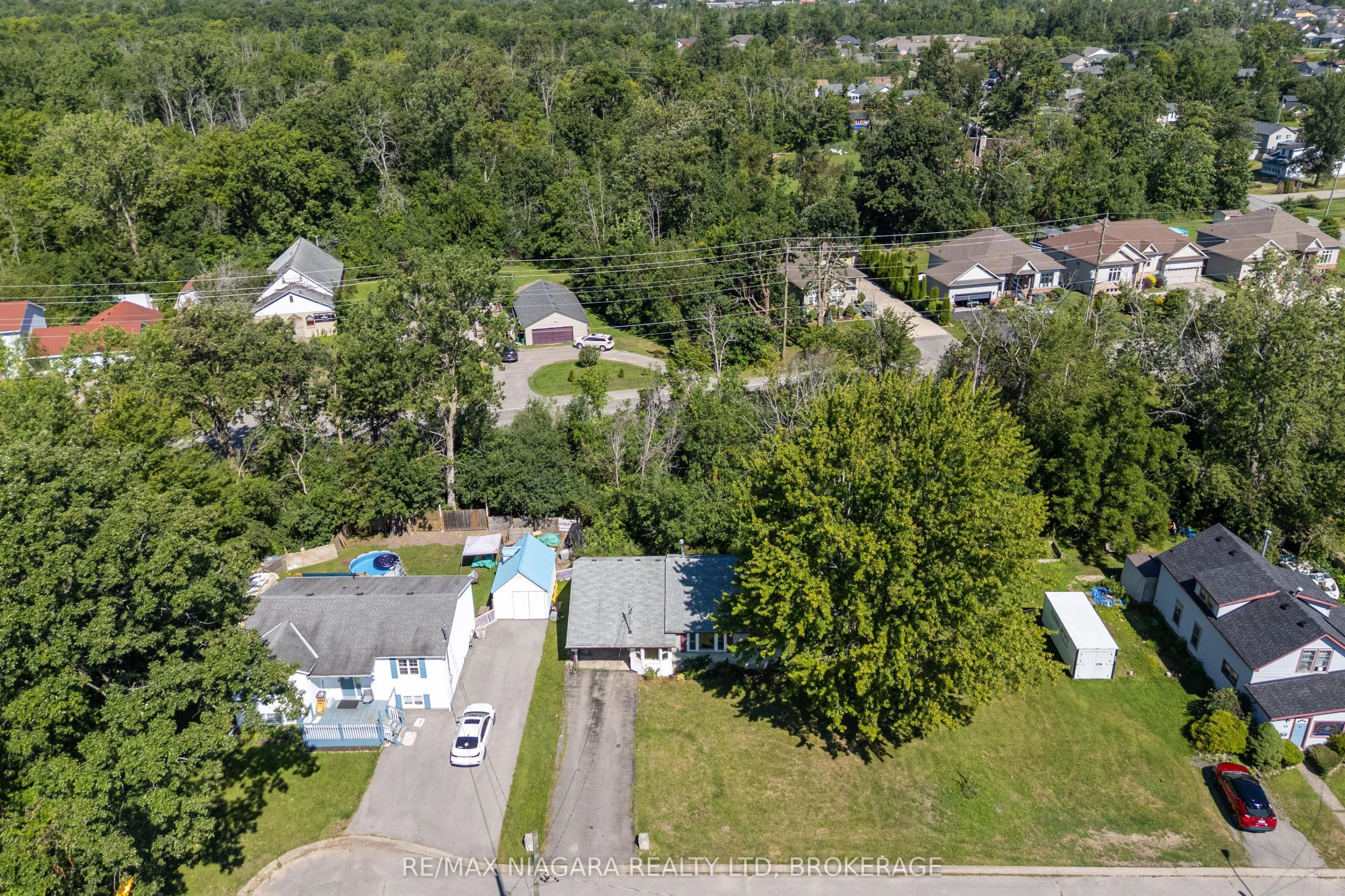 30 A Avenue