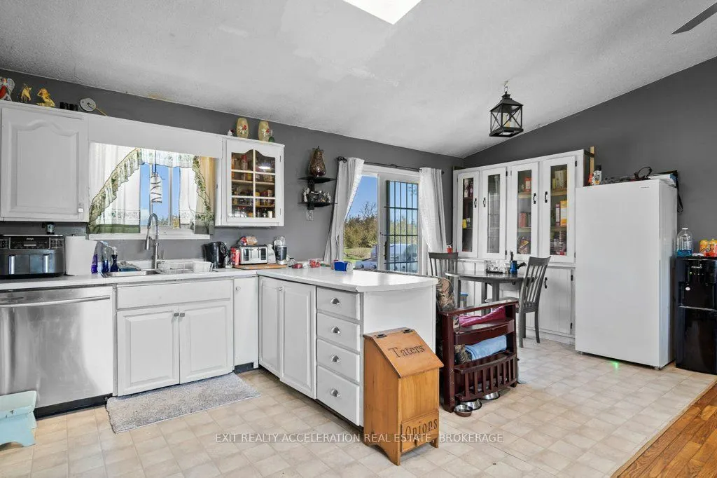 1273 Centreville Road