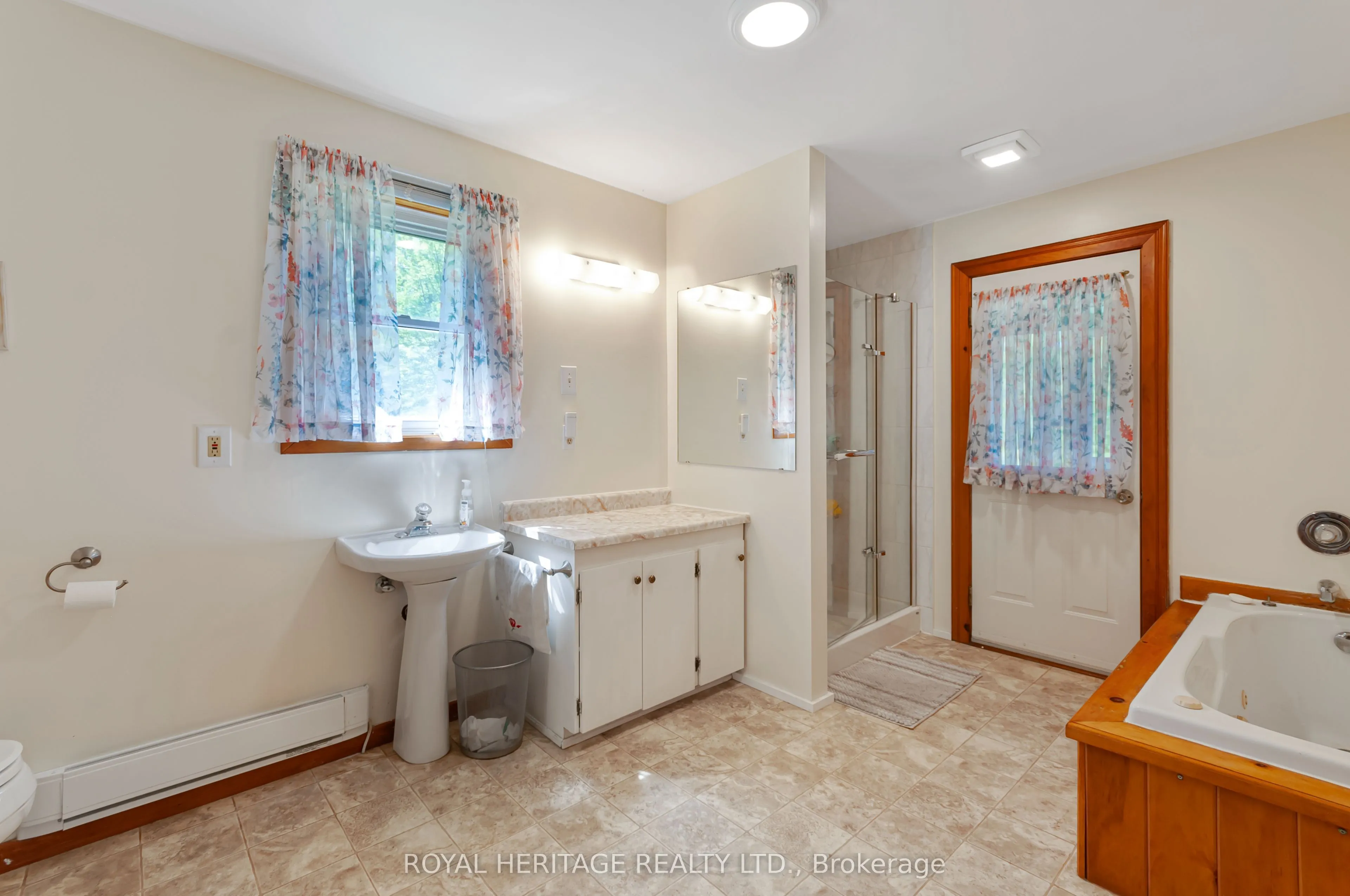 213 Monck Rd Cty 45 Road