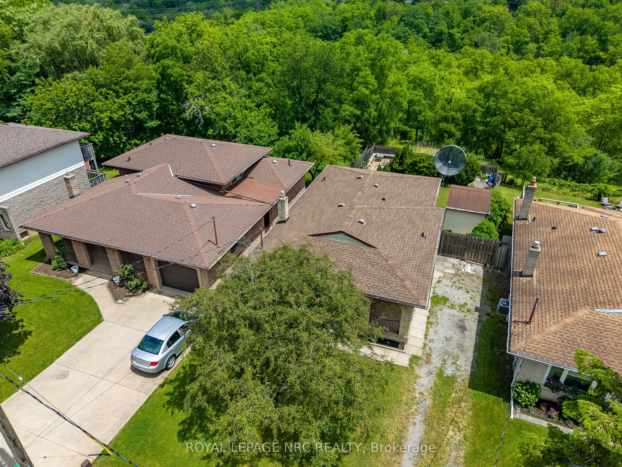 105 Hillview Road