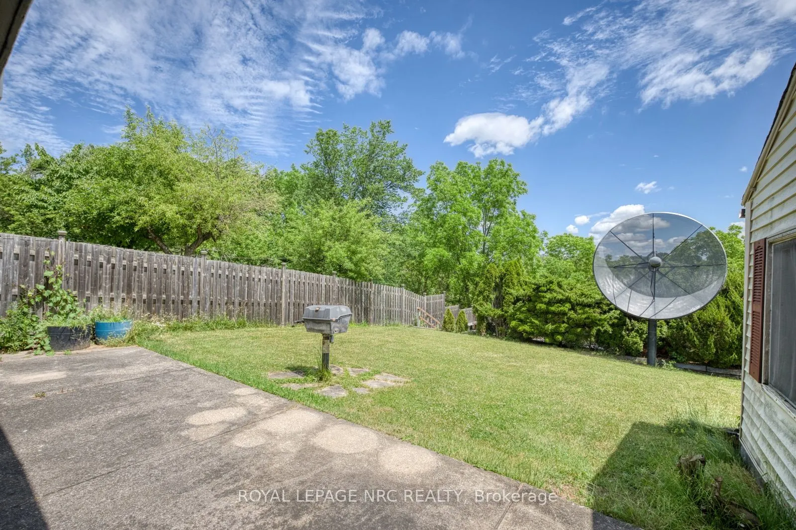 105 Hillview Road