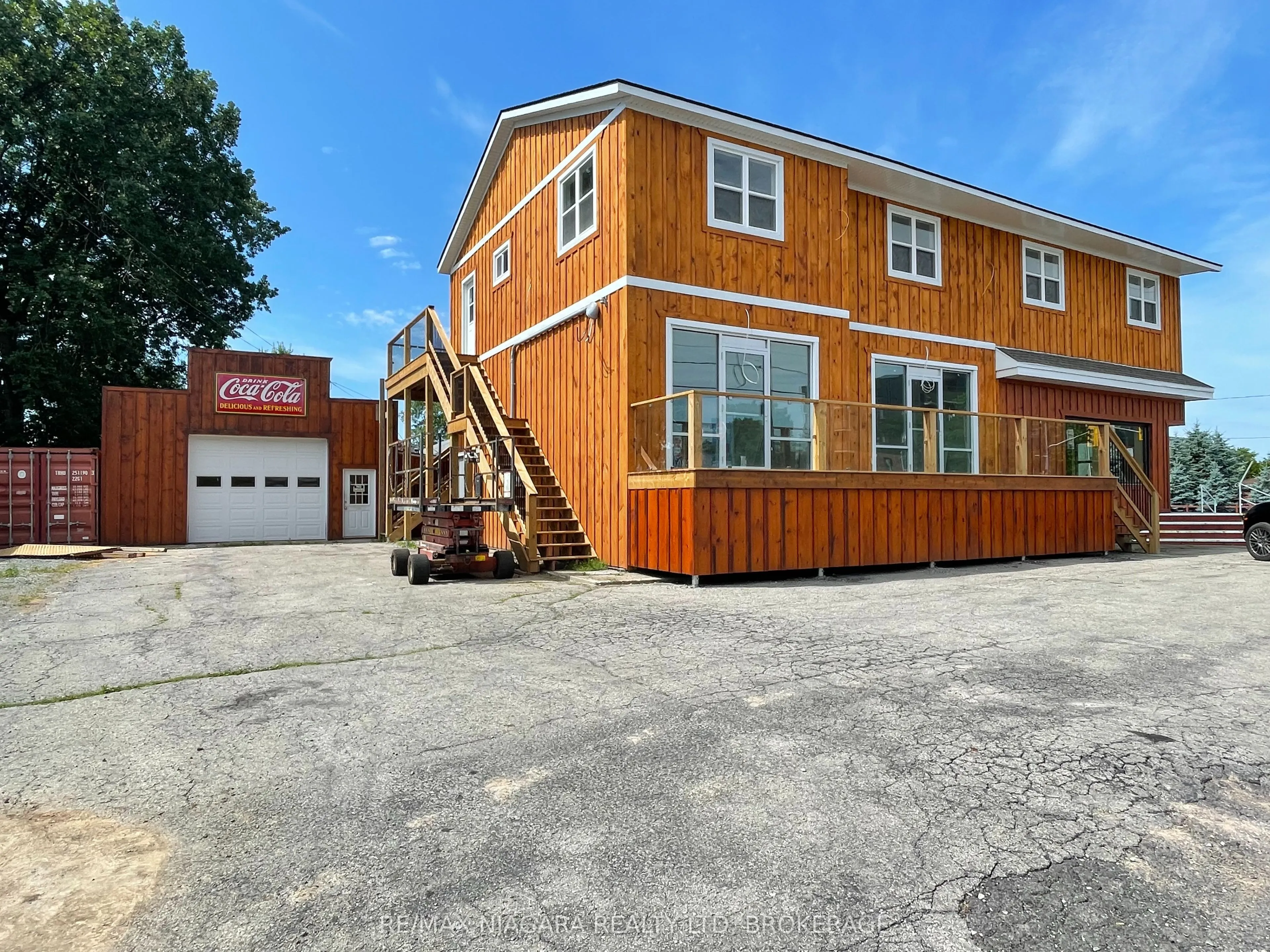 335 Wellington Street